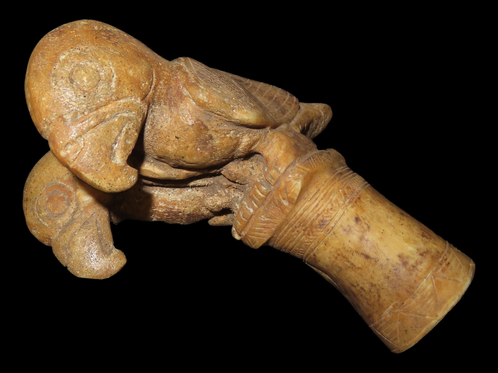 5 3/8" x 6 1/8" Double Bird Effigy, Bone, Central America, Motley & Leithoff COA (1 of 11)