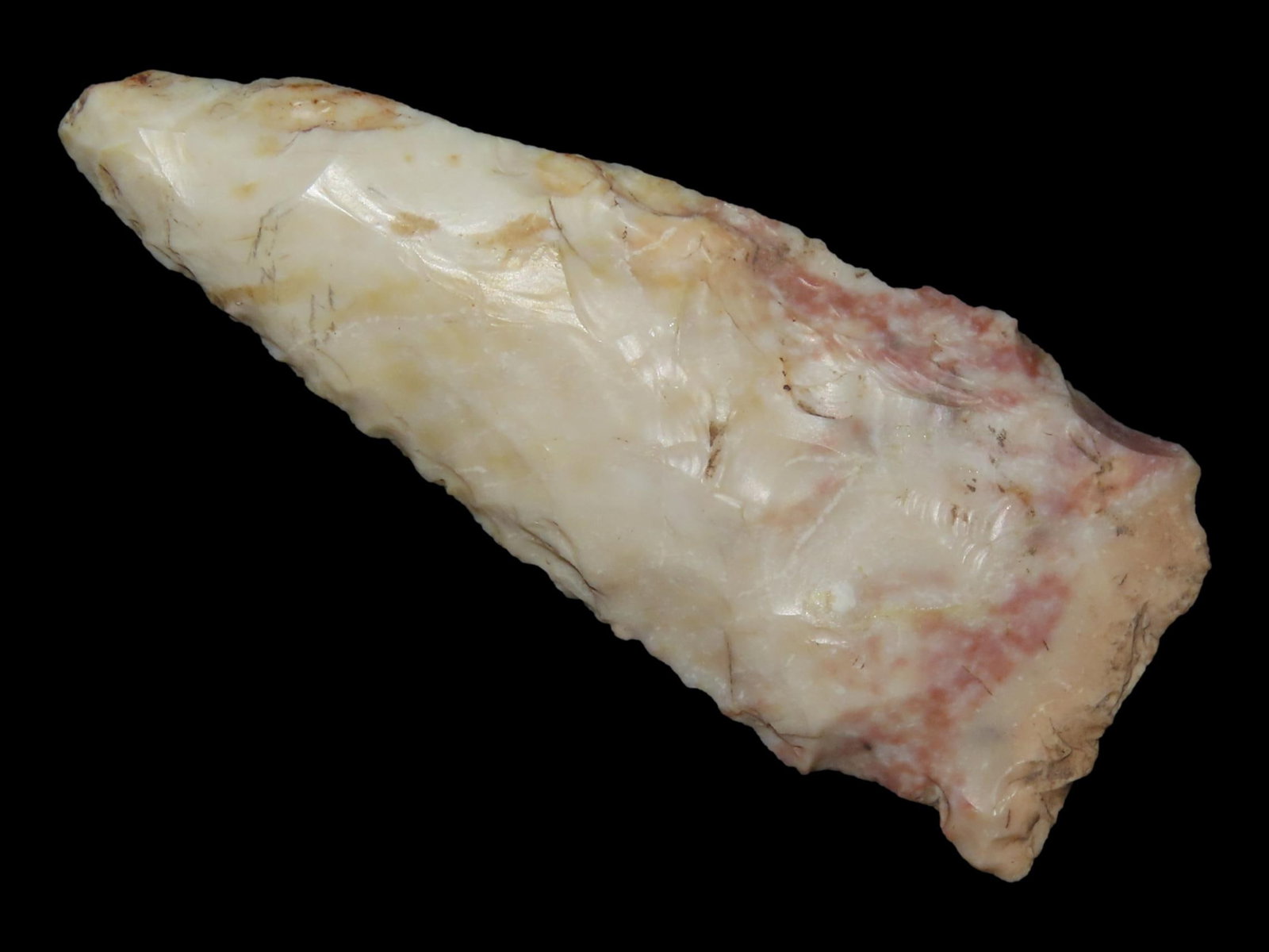 2 15/16" Rice Lobed, Colored Chert, Sullivan Co., Missouri, Ex. Nick Gatses: 2 15/16" Rice Lobed, Colored Chert, Sullivan Co., Missouri, Ex. Nick Gatses