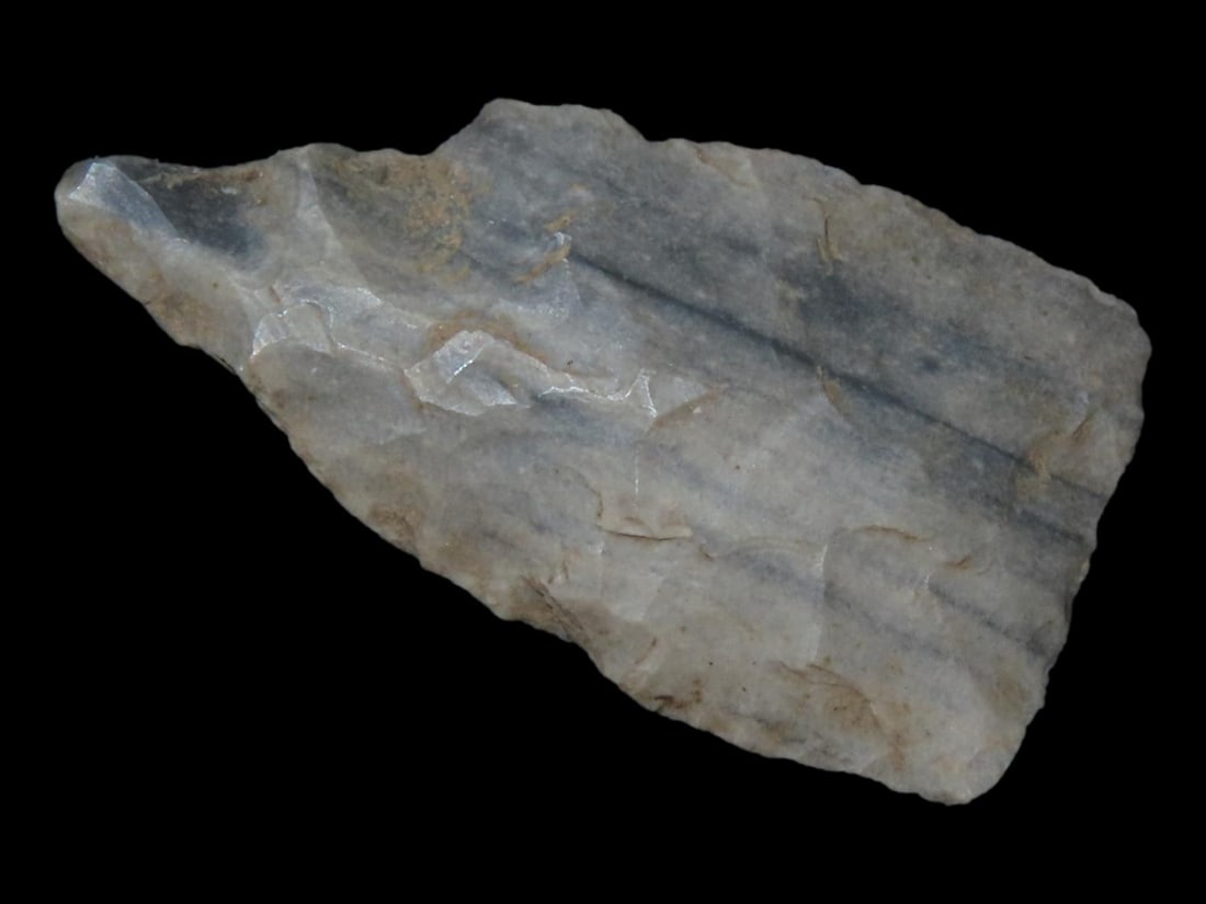1 7/16" Triangular Pt., Henderson Co., Kentucky, Ex. Walt McIntire (1 of 6)