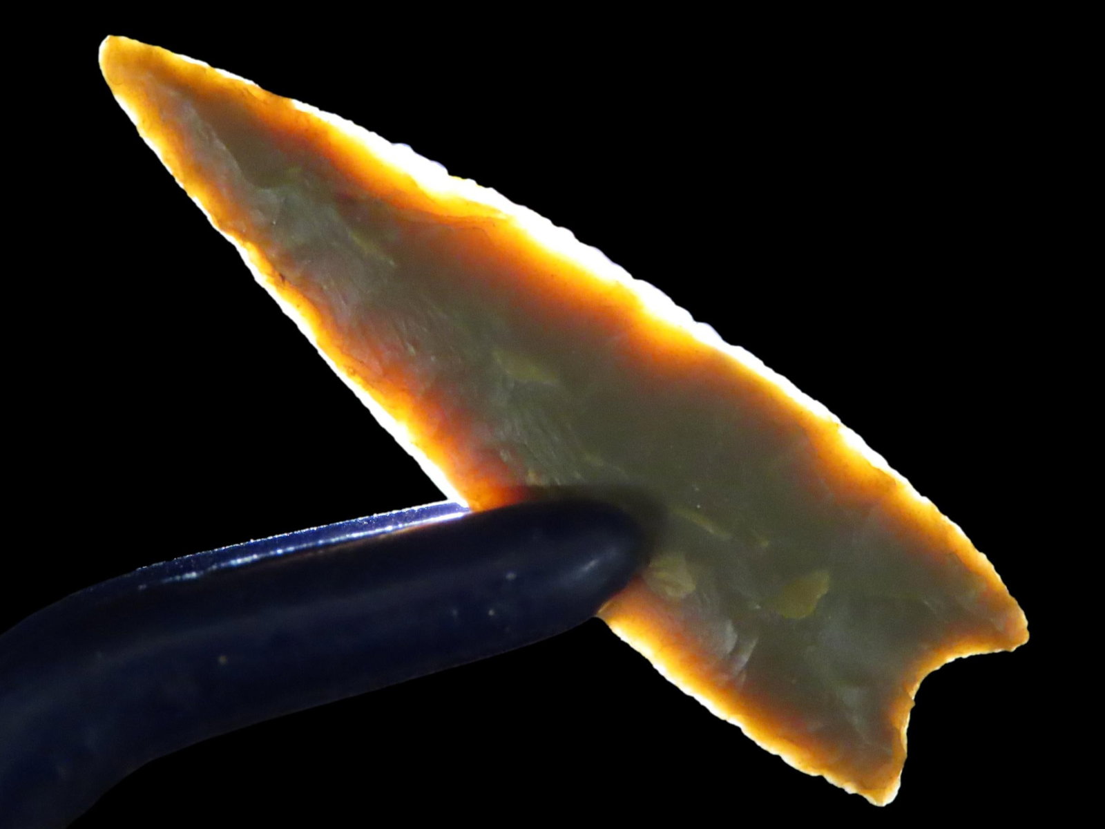 3/8" Outstanding Neolithic Arrowhead, Northern Africa (1 of 6)