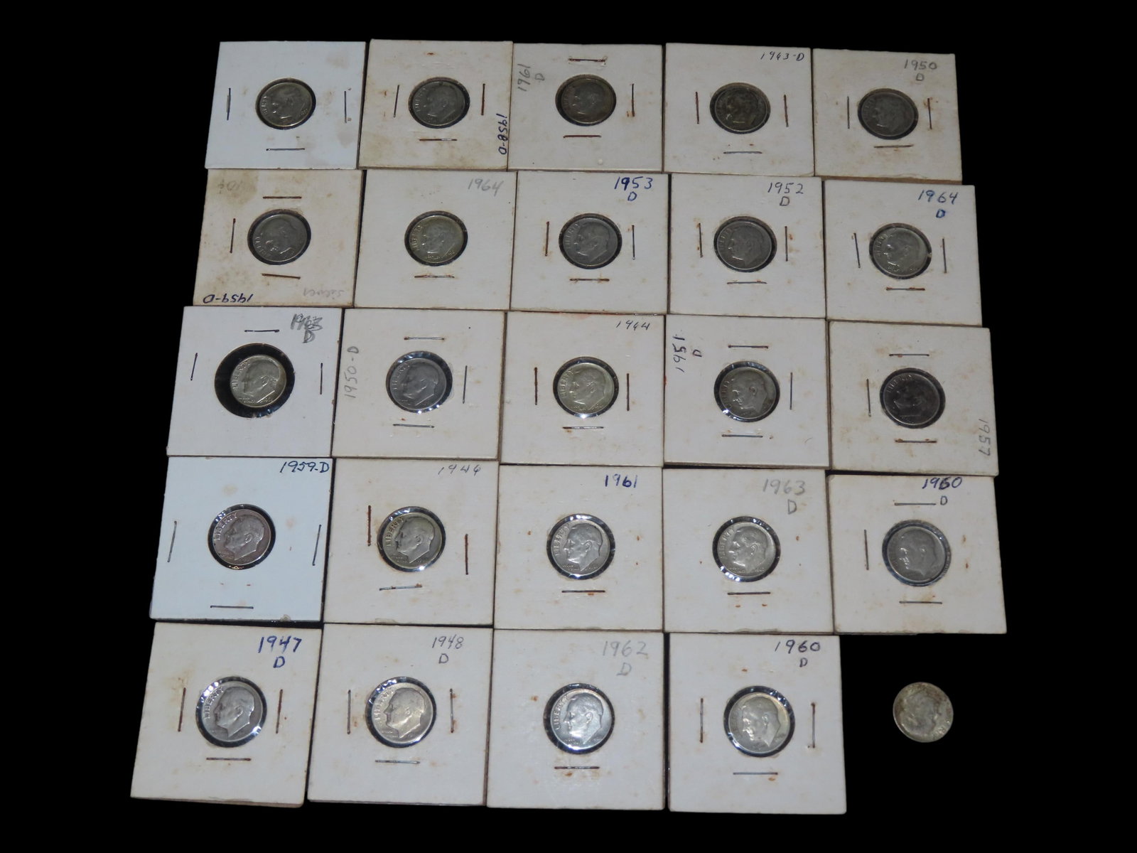25x Roosevelt Dimes, 90% USA Currency Coin, 1940s-1960s, Unchecked: 25x Roosevelt Dimes, 90% USA Currency Coin, 1940s-1960s, Unchecked