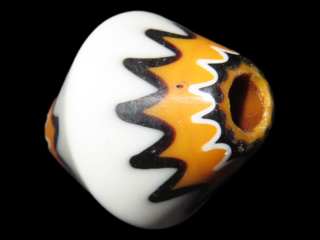 Chevron Glass Bead (1 of 5)