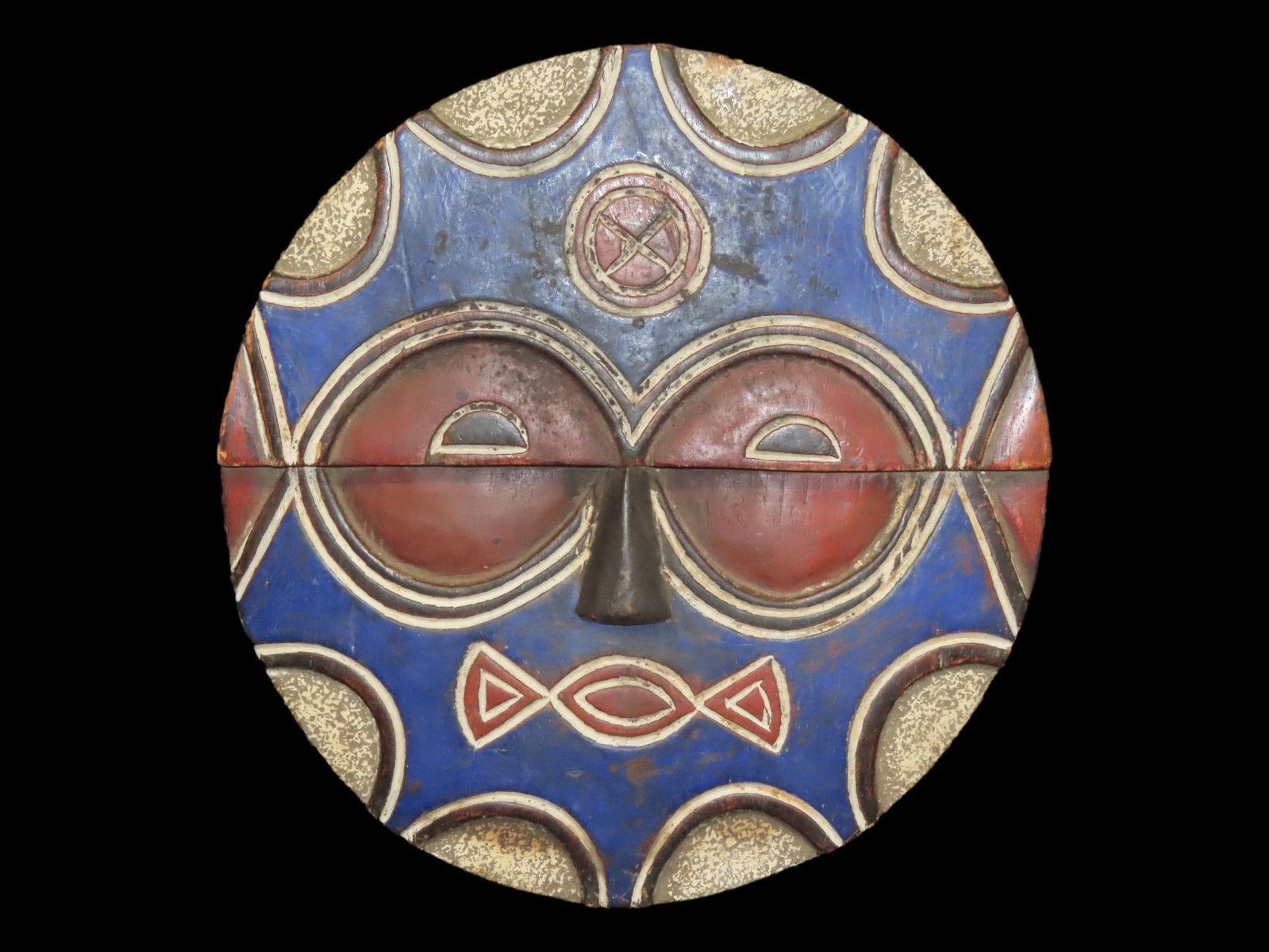 Hand Carved Teke Mask, Republic of Congo: Hand Carved Teke Mask, Republic of Congo
