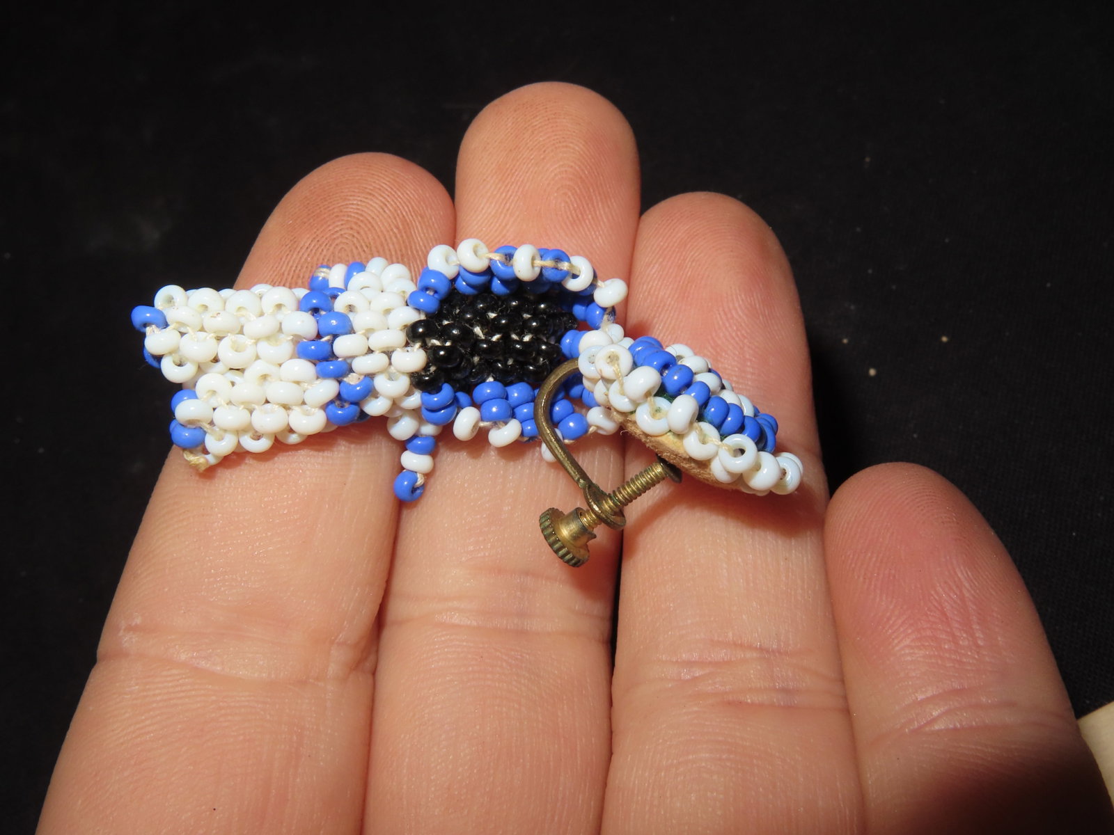 Native American Beaded Earrings - 4