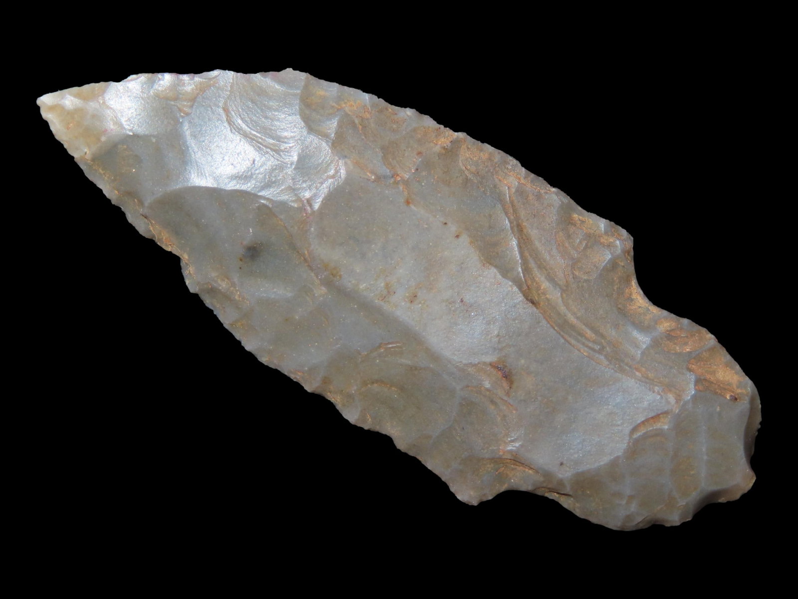 2 5/8?? Adena Point, Hornstone, Early Woodland, 800 BC - 200 AD: 2 5/8” Adena Point, Hornstone, Early Woodland, 800 BC - 200 AD