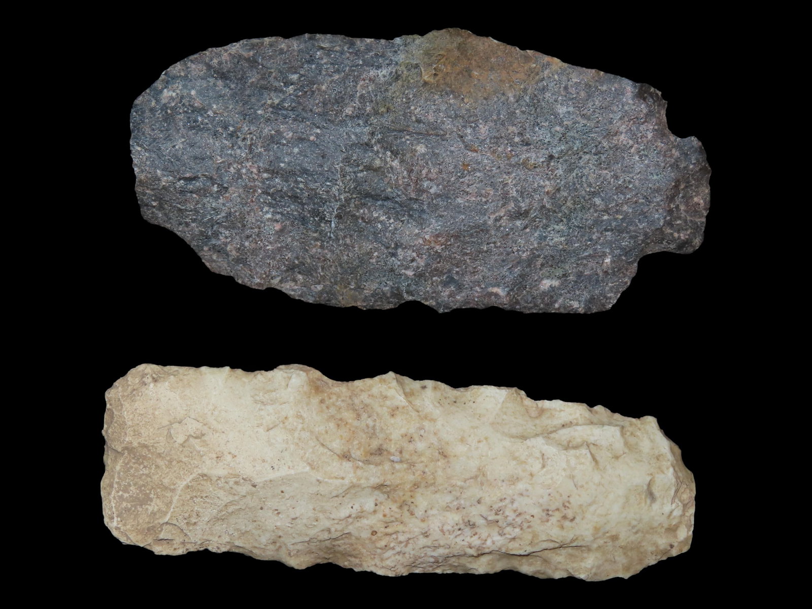 Lot of Two, Archaic Blade and Woodland Point: Lot of Two, Archaic Blade and Woodland Point