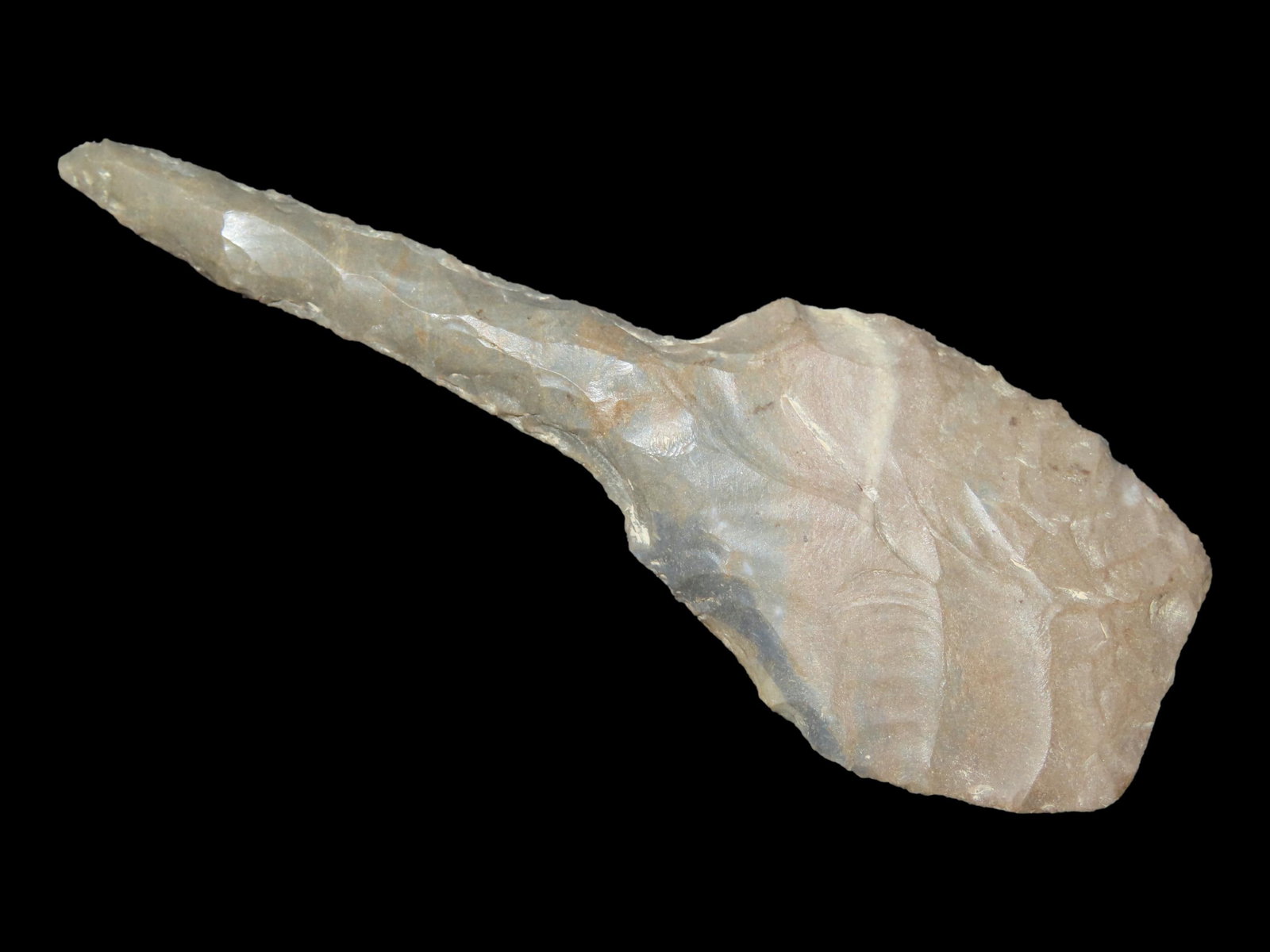 4 1/8?? x 1 3/8?? Paddle Drill, Winterset Chert, Saline Co., Missouri, Ex. Tommy Remington: 4 1/8” x 1 3/8” Paddle Drill, Winterset Chert, Saline Co., Missouri, Ex. Tommy Remington Collection, Motley & Leithoff COA