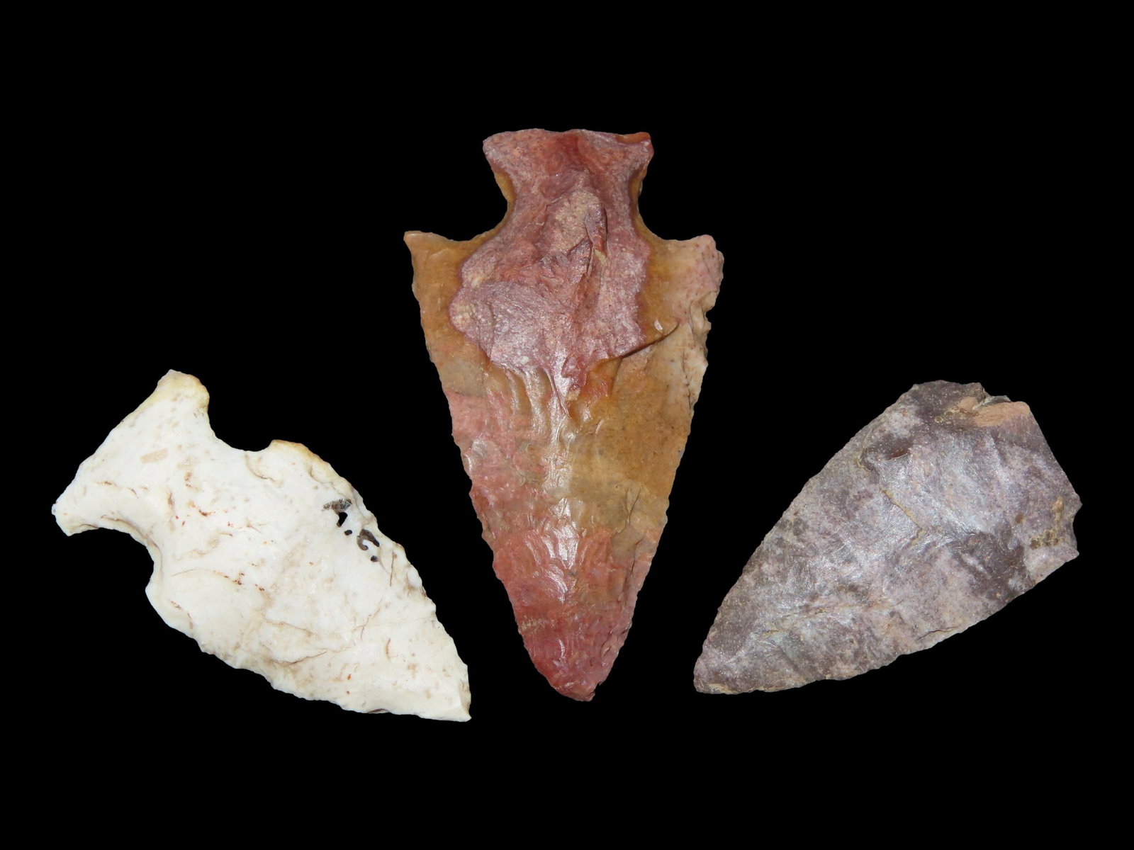 Group of 3 Arrowheads, Woodland & Archaic: Group of 3 Arrowheads, Woodland & Archaic