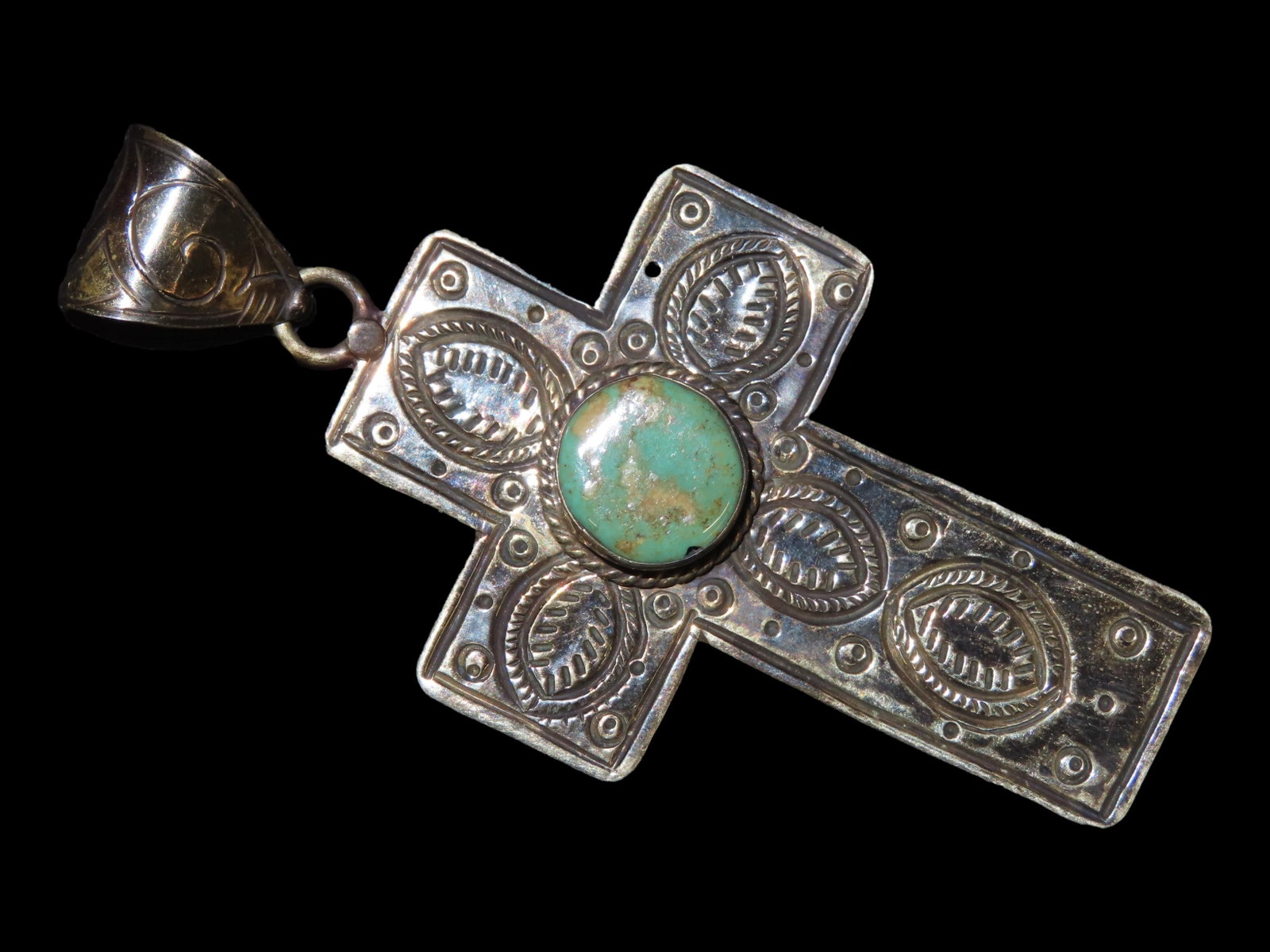 3 3/4?? x 1 7/8?? Native American Silvertone and Turquoise Cross Pendant (1 of 7)