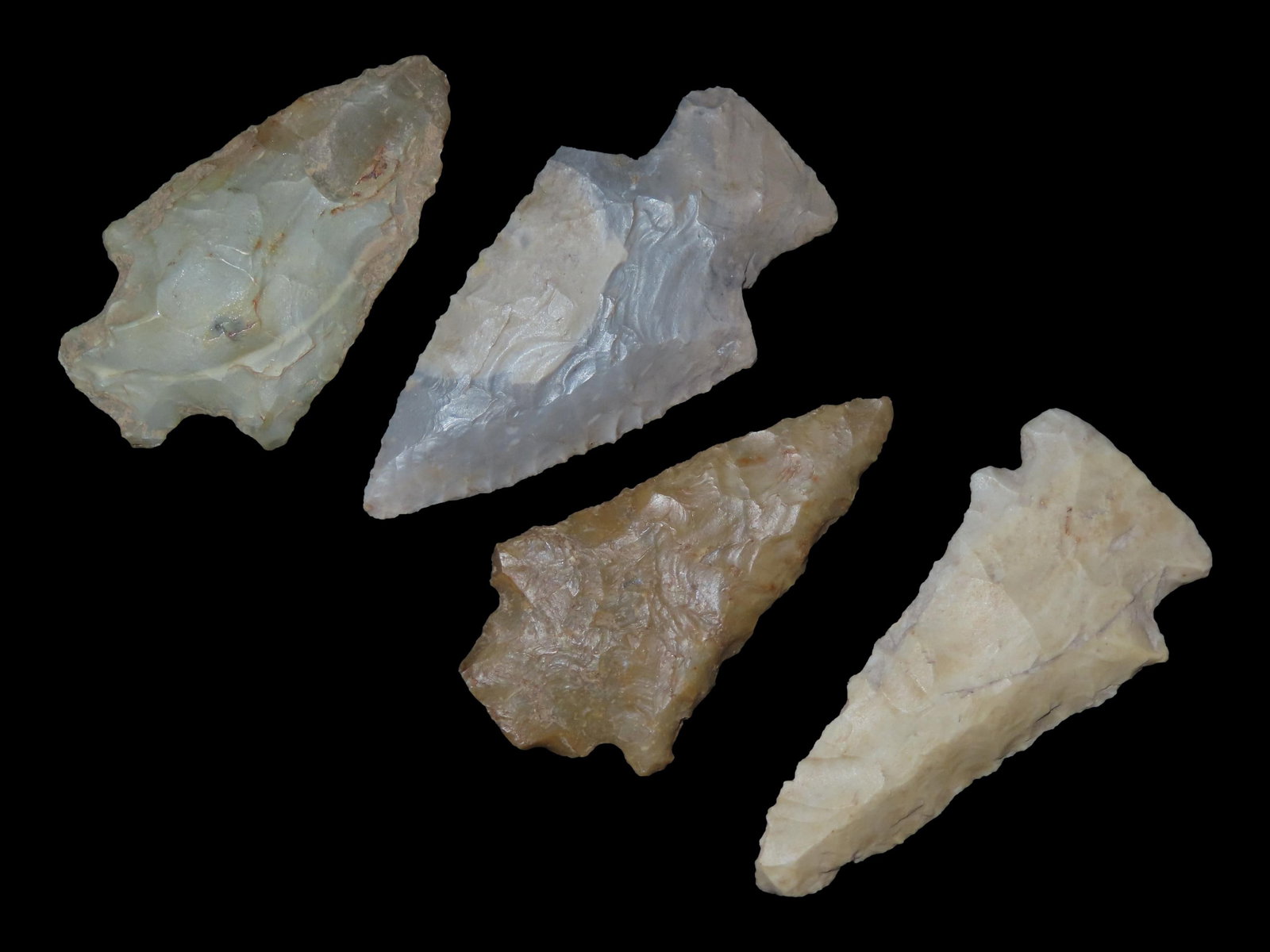 Grouping of 4 Arrowheads, Archaic and Woodland Pts., Ohio (1 of 2)