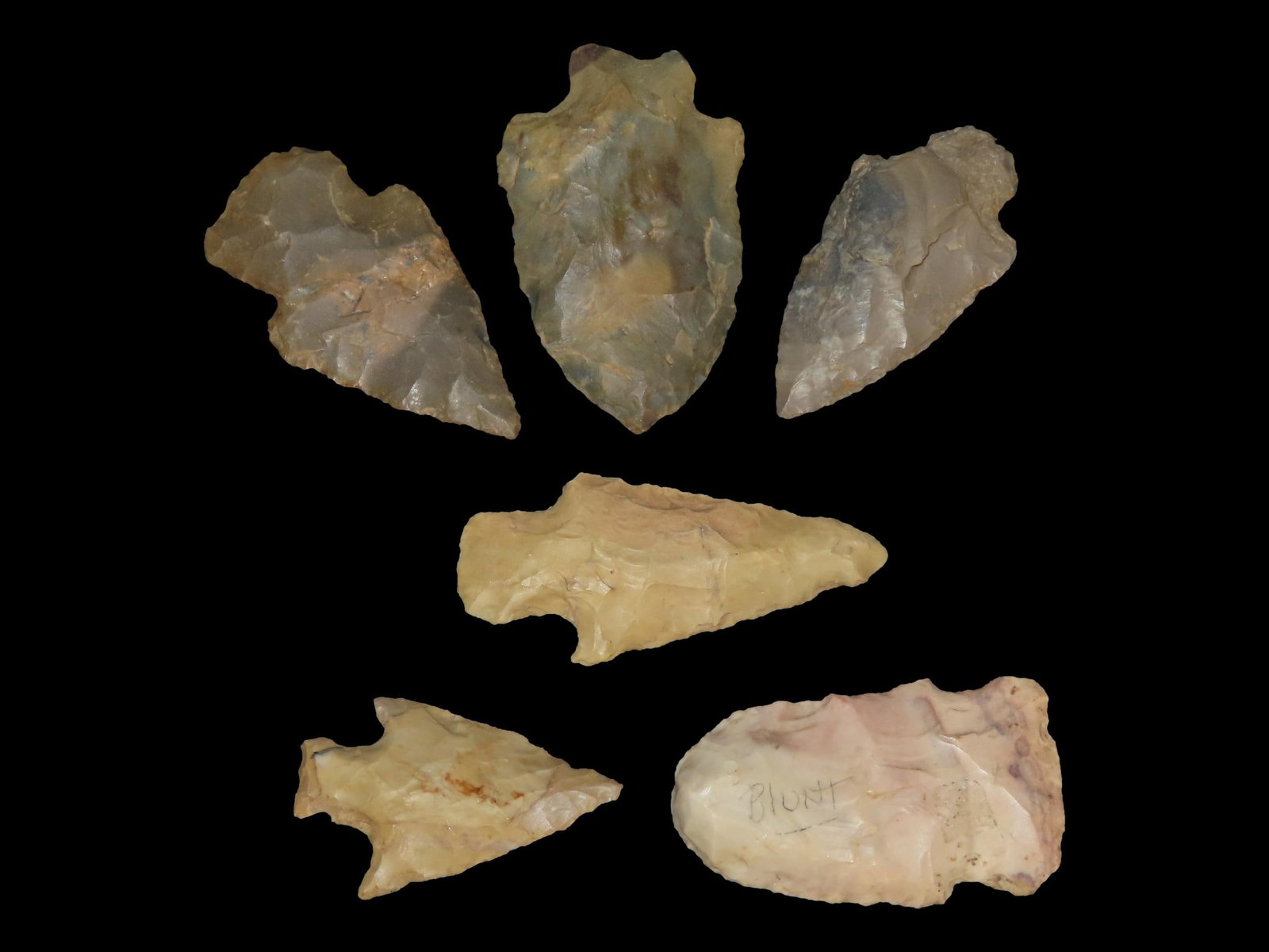 Grouping of 6 Arrowheads, Woodland/Archaic Pts. (1 of 2)