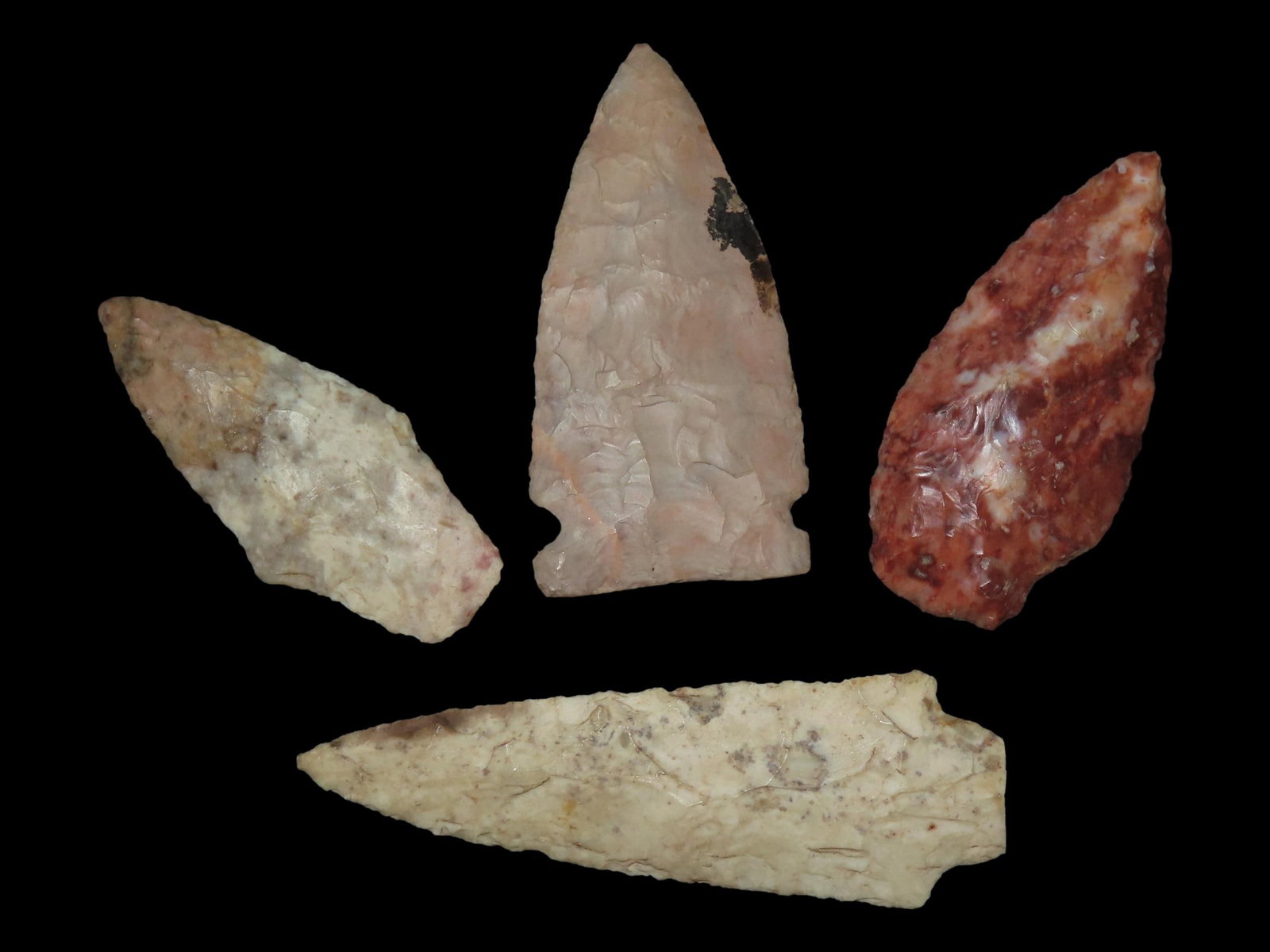 Grouping of 4 Arrowheads, Cache River and Adenas, Arkansas (1 of 7)
