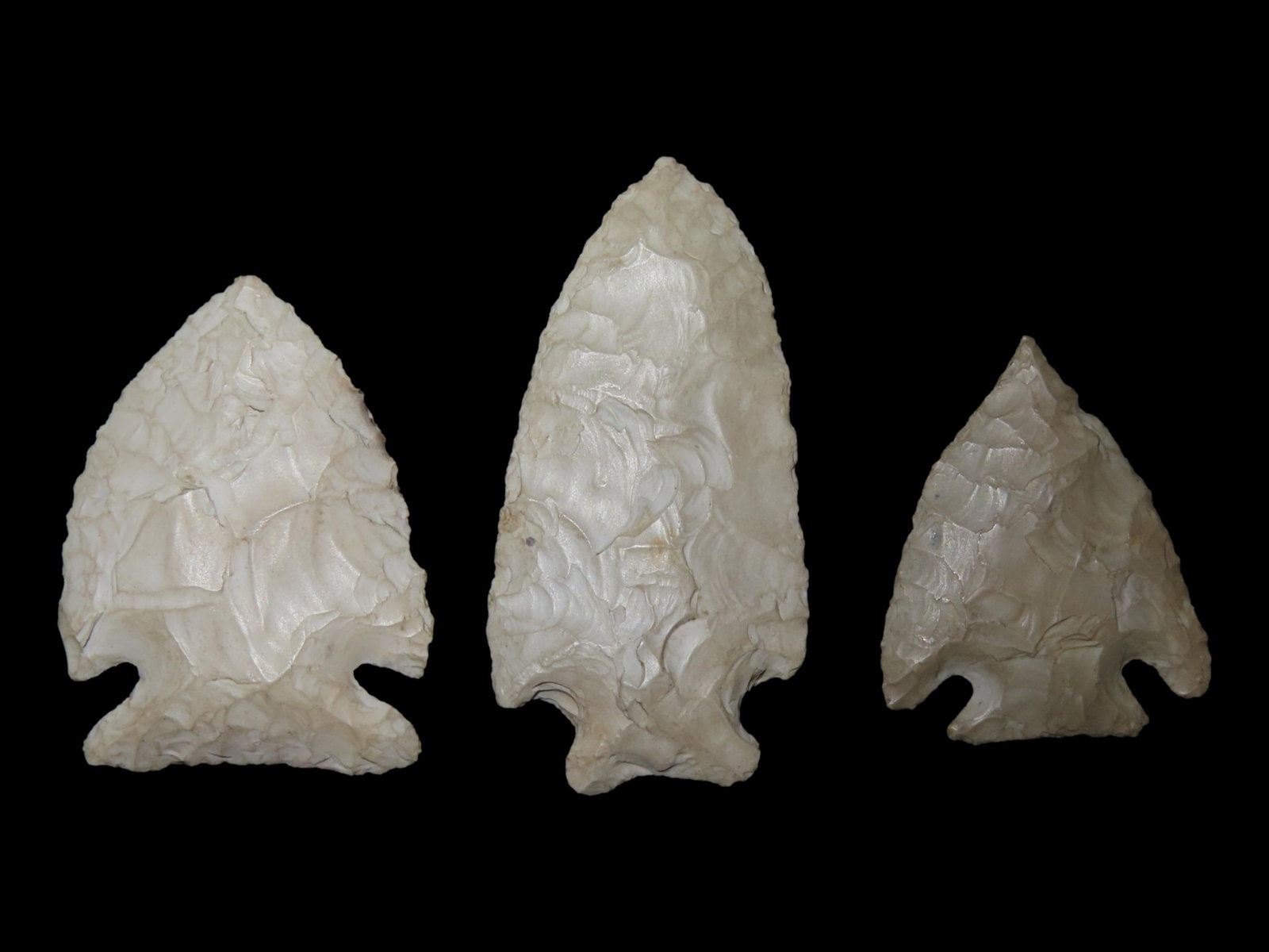 Grouping of 3 Arrowheads, Archaic Corner Notch, Illinois (1 of 14)