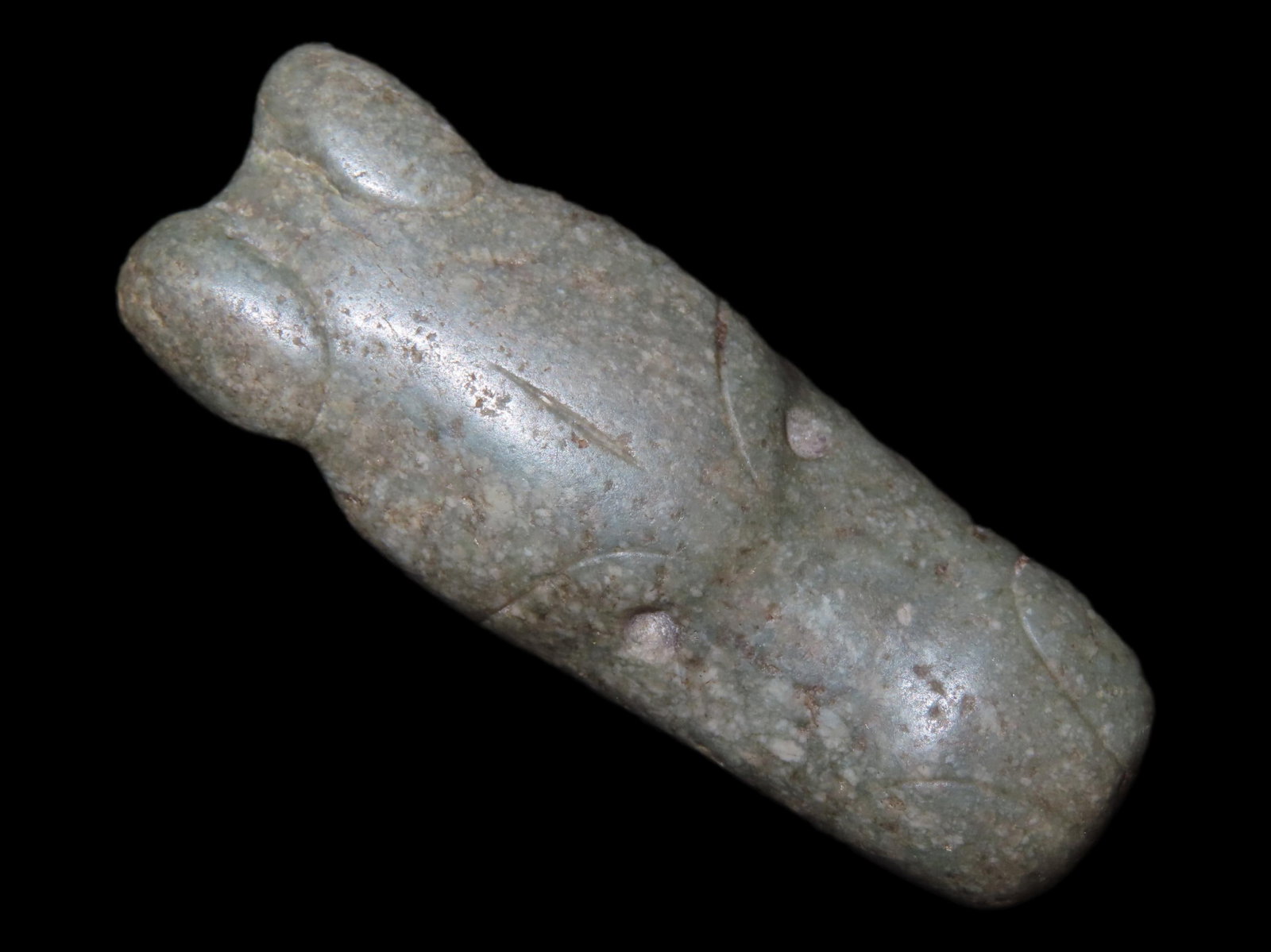 2 1/4?? x 3/4?? Pre-Columbian Mayan Jaguar Head Pendant, Jade, 2000 BC - 900 AD (1 of 9)