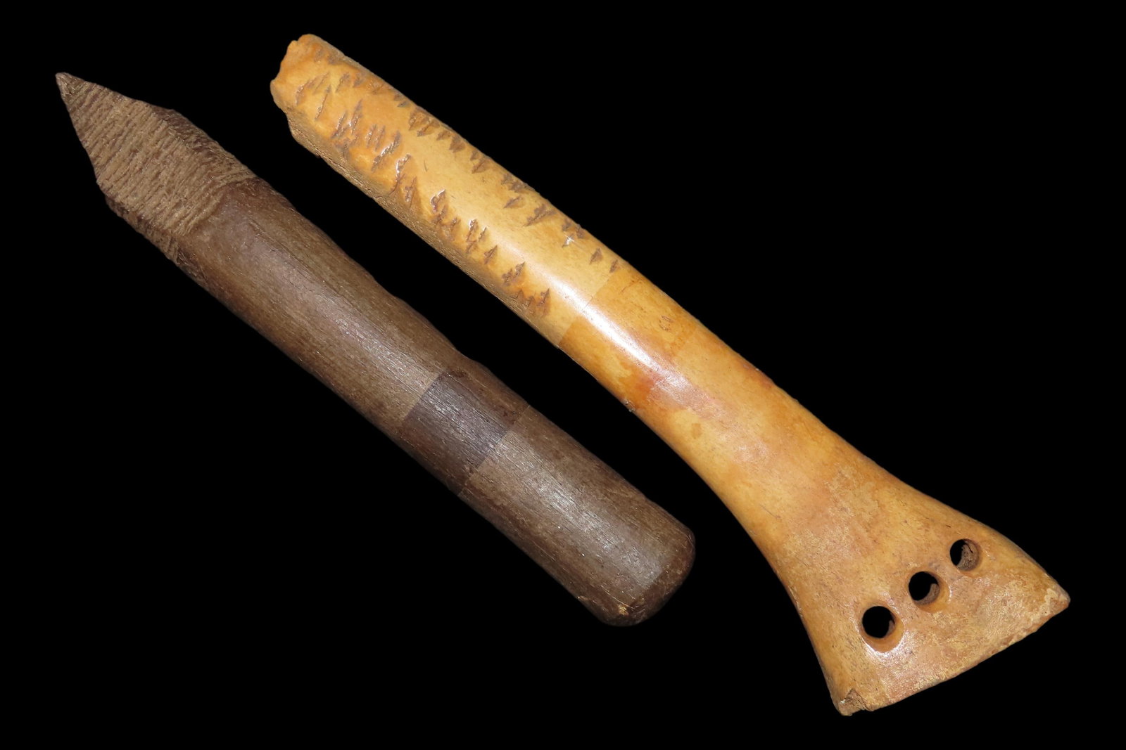 Lot of 2 Eskimo Tools, Alaska (1 of 10)