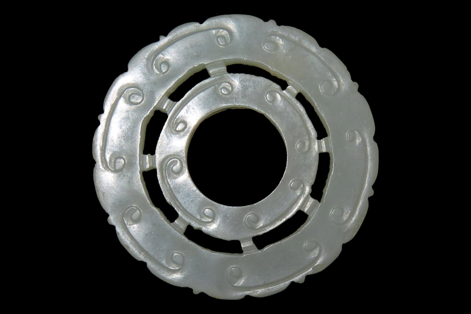 1 1/4" Chinese Jade Carved Wheel Effigy, Fine Fat Jade (1 of 4)