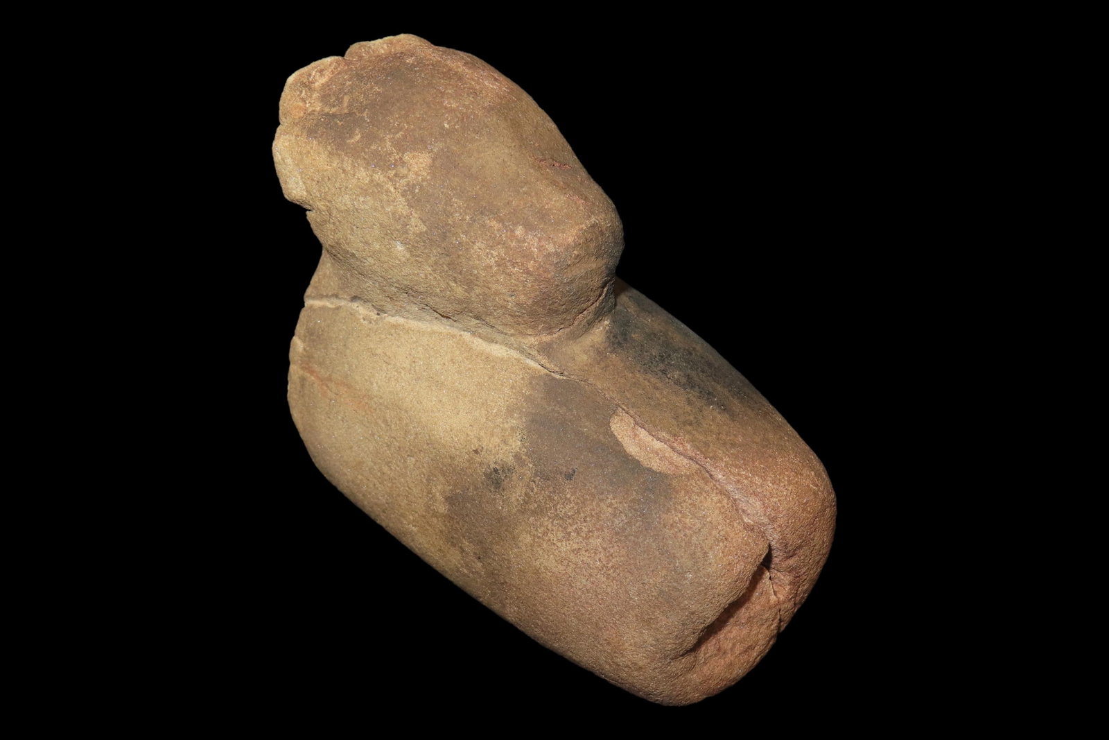 Phenomenal 5 5/16" Deer / Buffalo effigy Pipe found in Madison Co., Illinois. Motley COA. Ex Floyd: Phenomenal 5 5/16" Deer / Buffalo effigy Pipe found in Madison Co., Illinois. Motley COA. Ex Floyd Ritter Collection. Heavy no brainer patina. Found Broken in 2 pieces and glued back together but all 
