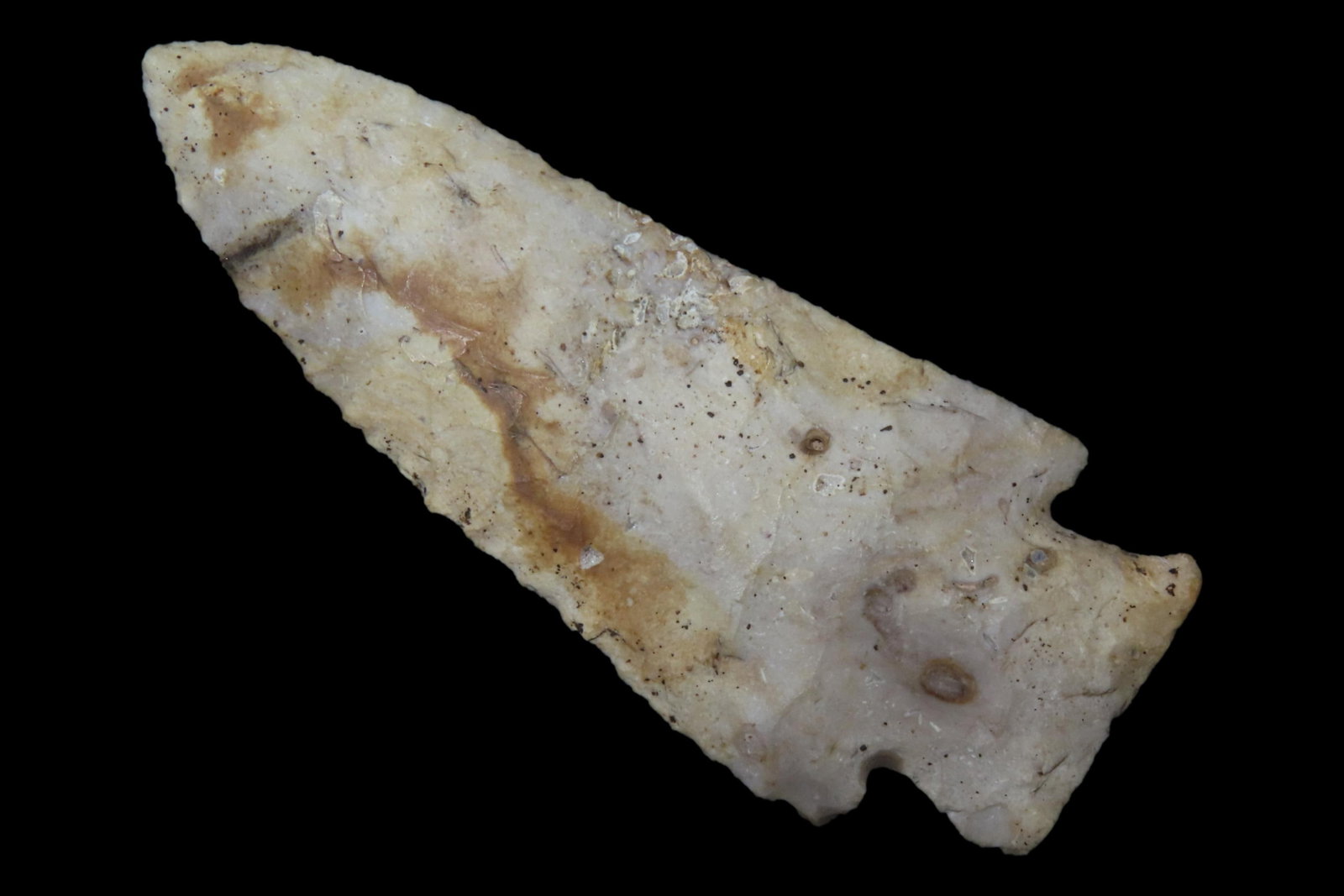 Colorful 3 9/16" Hardin, Illinois. Dickey COA. Well flaked with great color and amazing Deposits. Ex (1 of 7)