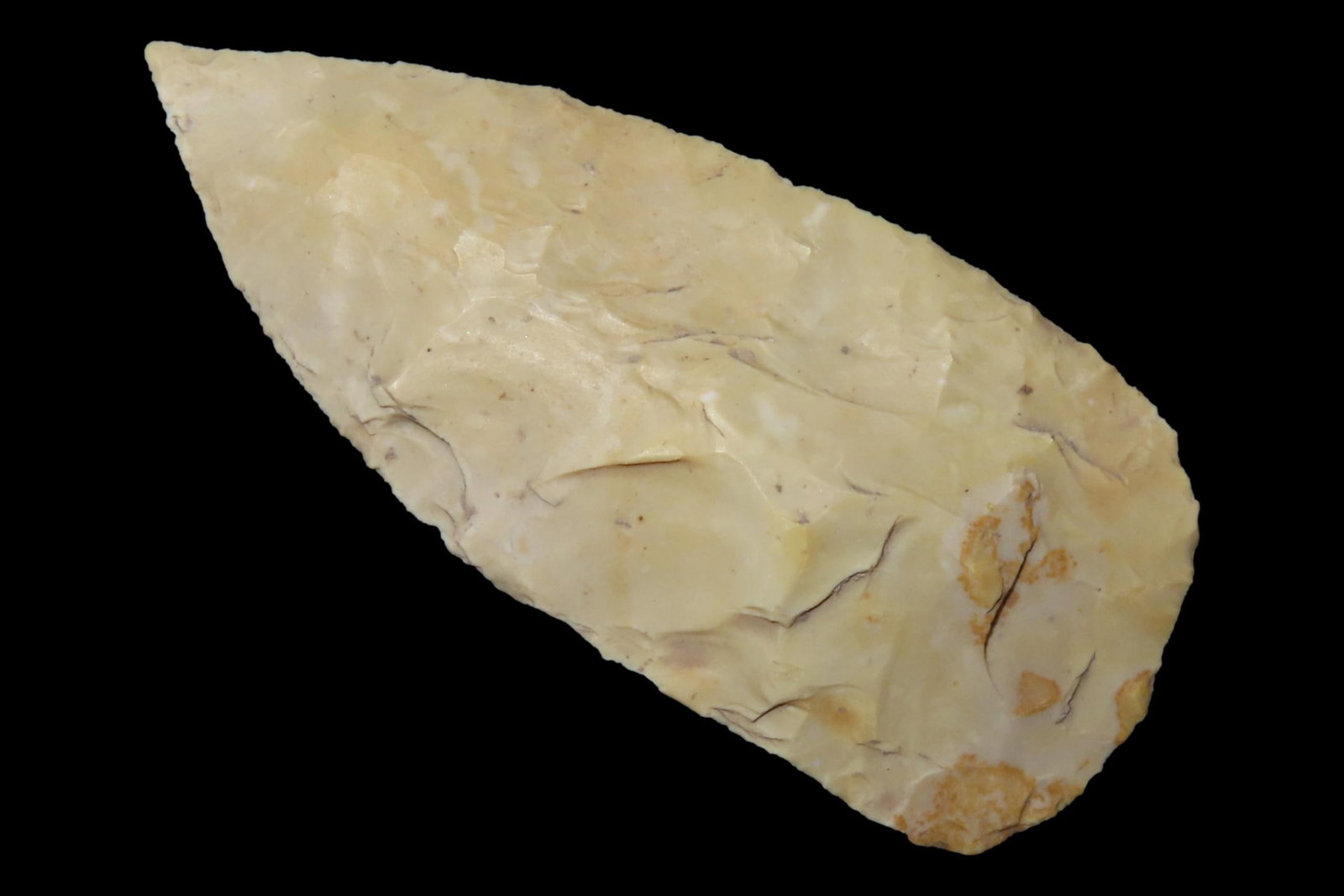 Incredible 2 7/8" Texas Covington Blade found in Bandera County TX. Very thin and finely flaked (1 of 5)