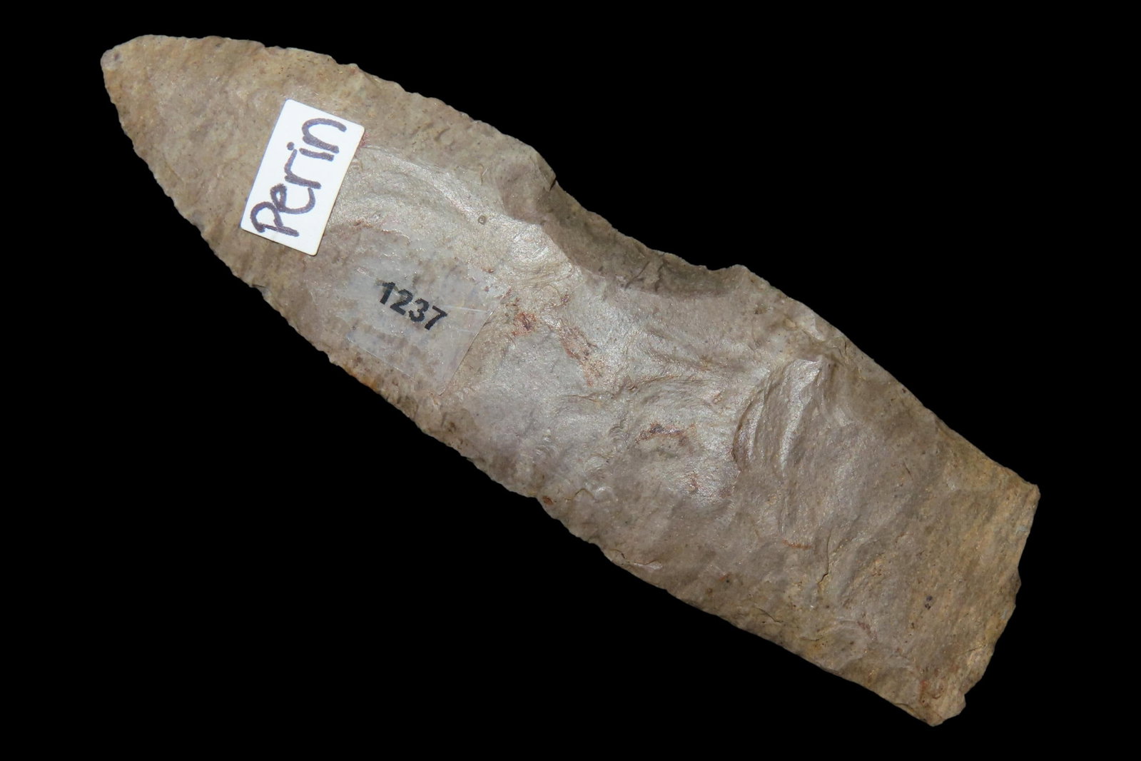 Amazing 4" Paleo Fluted Clovis found in Western Tennessee. Nice long example with a great spoke (1 of 6)