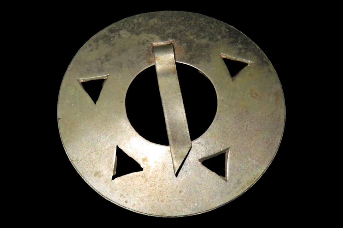 Nice Silver Fur Trade Brooch, Nicely designed example. Out of an old Ohio Collection. (1 of 4)