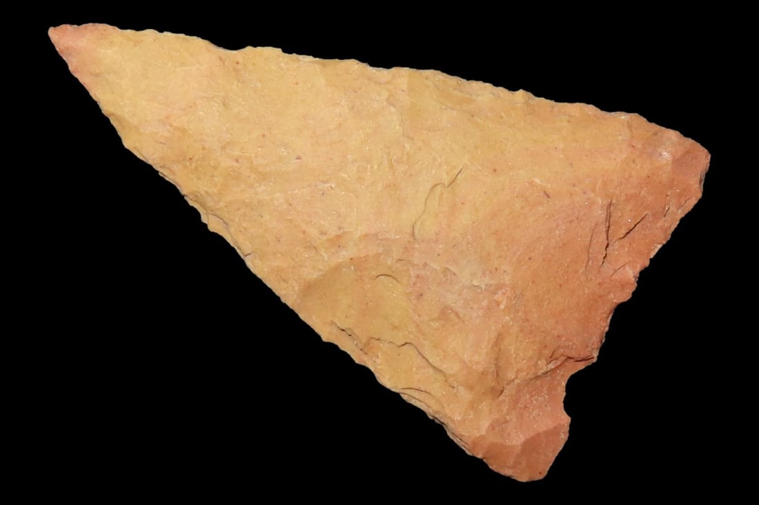 Nice Cahokia Triangle found in Madison County Illinois. Colorful, thin, and well flaked example. (1 of 6)