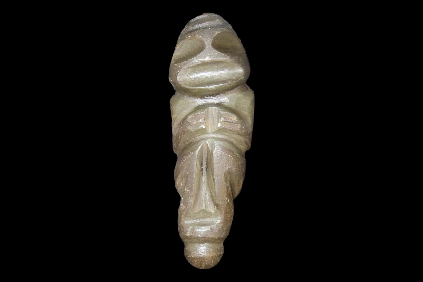 Amazing 4 3/4" Pre-Columbian Taino Human Effigy found in Puerto Rico. Motley COA. Nicely detailed (1 of 6)
