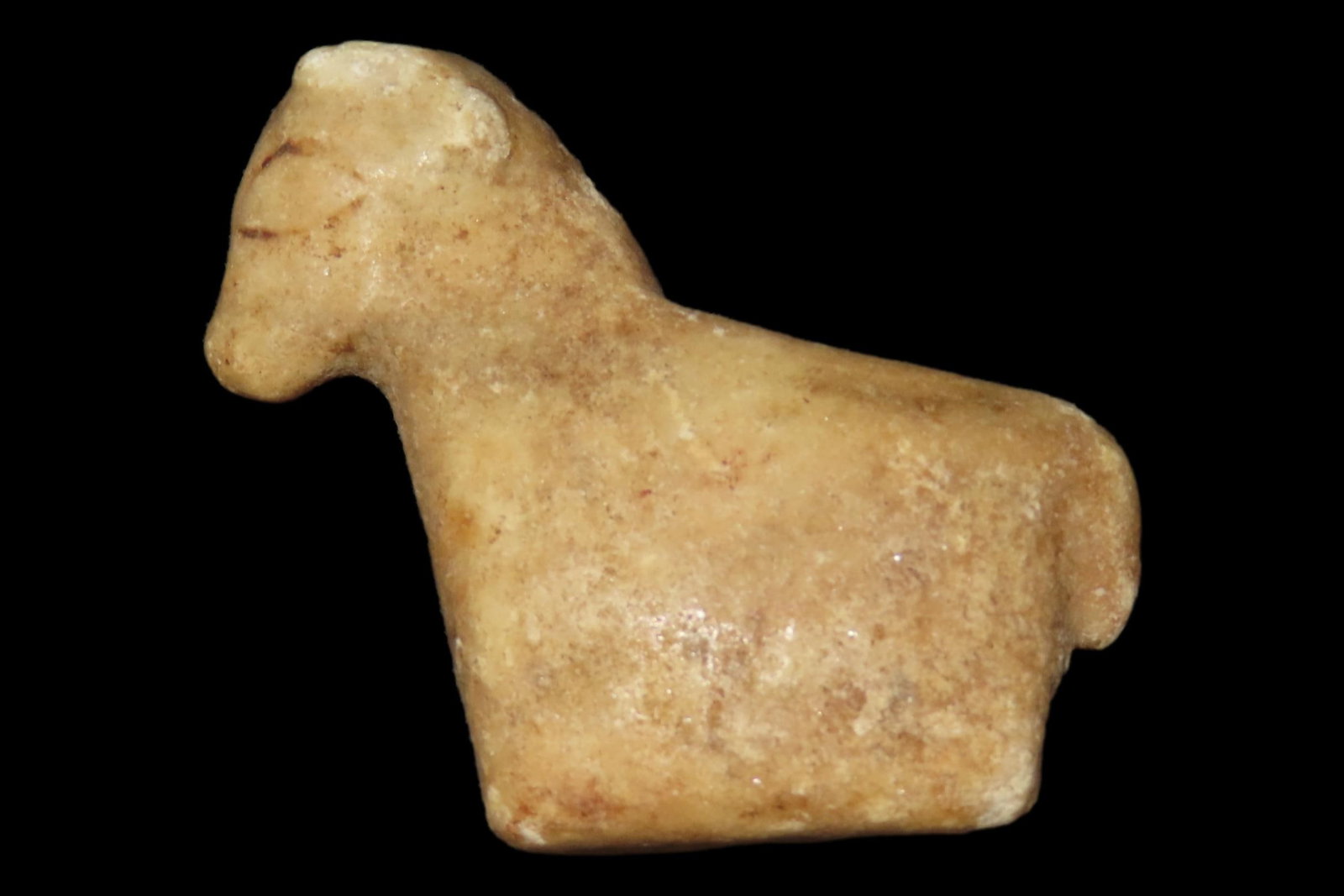 Pre-Columbian Stone Canopa Ram effigy from Peru, Colonial era, Nicely carved details and well (1 of 7)