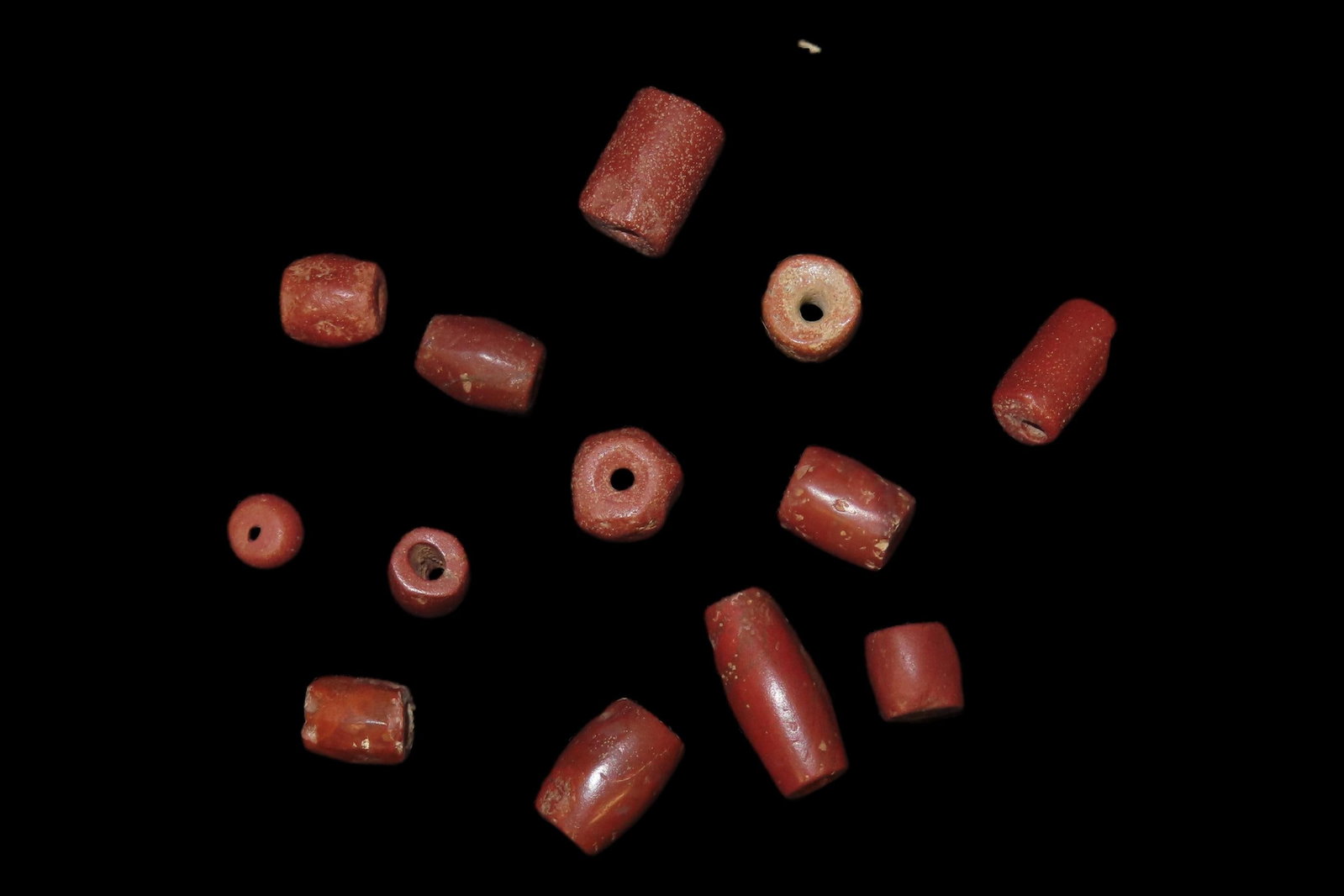 Beautiful Group of Carnelian Agate Tairona Culture Beads from Columbia: Beautiful Group of Carnelian Agate Tairona Culture Beads from Columbia
