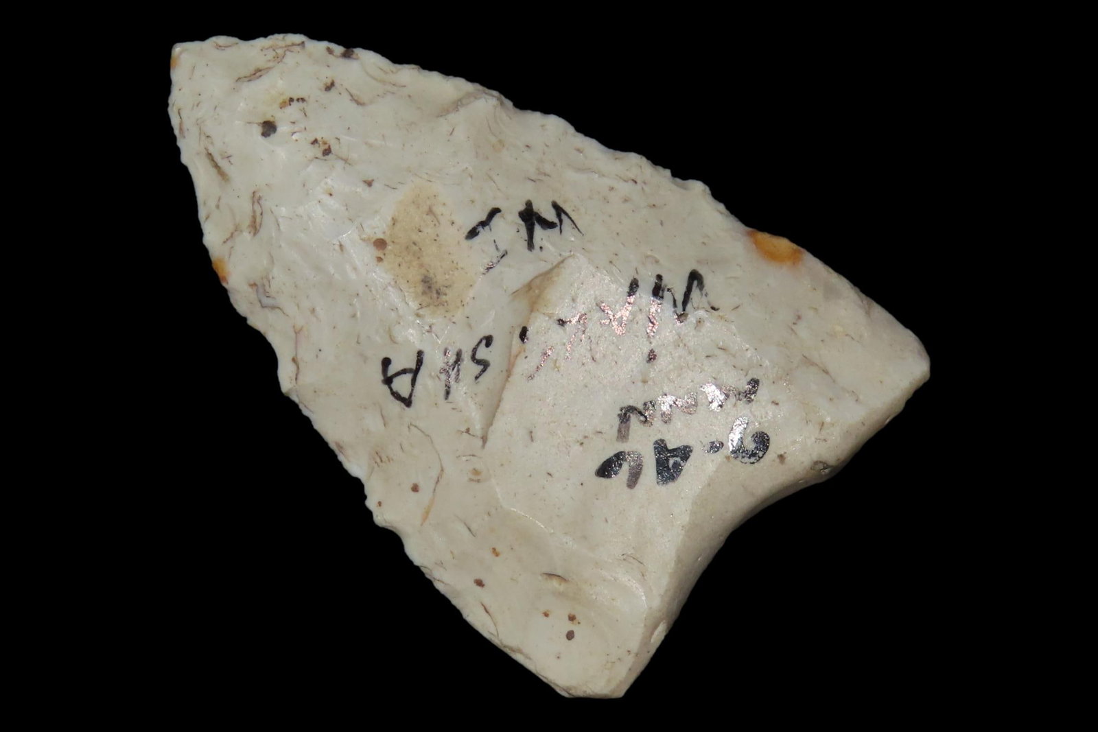 Fluted paleo Clovis found in Waukesha Co. Wisconsin. Base Salvaged after Break. Well Fluted on Both (1 of 6)
