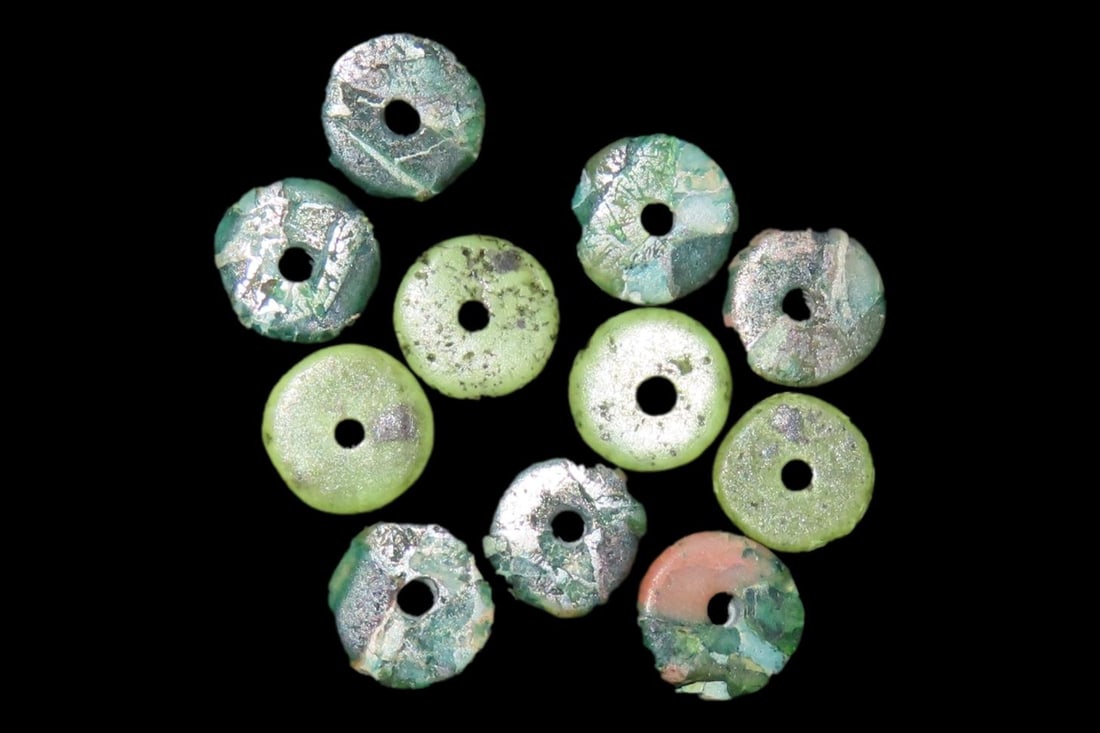 Lot of Colorful Green Jade & jadeite Beads from Mexico.: Lot of Colorful Green Jade & jadeite Beads from Mexico.