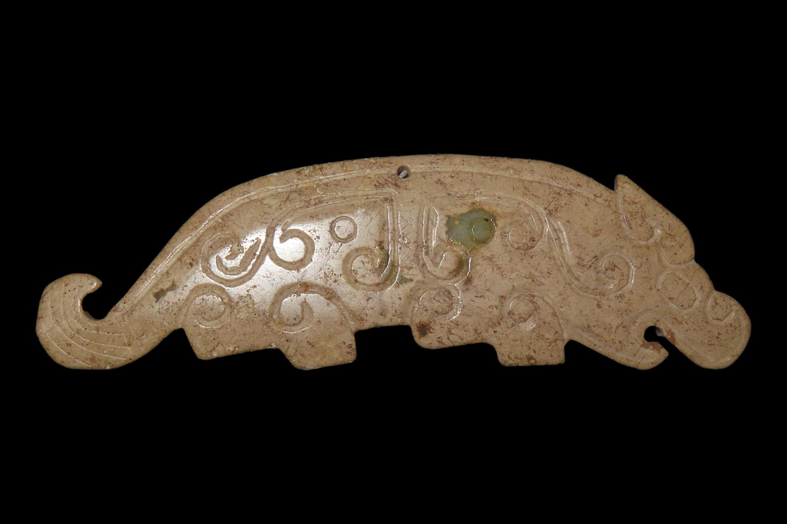 Nice Antique Chinese Hongshan Culture Jade Effigy Pendant, Hand Made Example.: Nice Antique Chinese Hongshan Culture Jade Effigy Pendant, Hand Made Example.