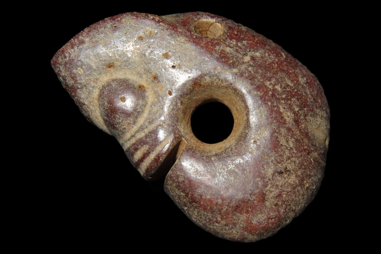 Nice Antique Chinese Hongshan Culture Jade Effigy Pendant, Hand Made Example.: Nice Antique Chinese Hongshan Culture Jade Effigy Pendant, Hand Made Example.