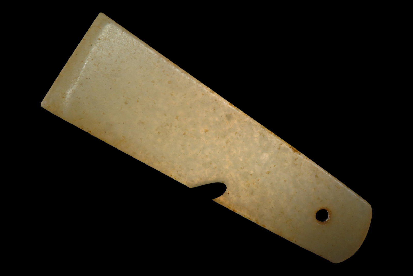 Nice Antique Chinese Hongshan Culture Jade Effigy Pendant, Hand Made Example.: Nice Antique Chinese Hongshan Culture Jade Effigy Pendant, Hand Made Example.