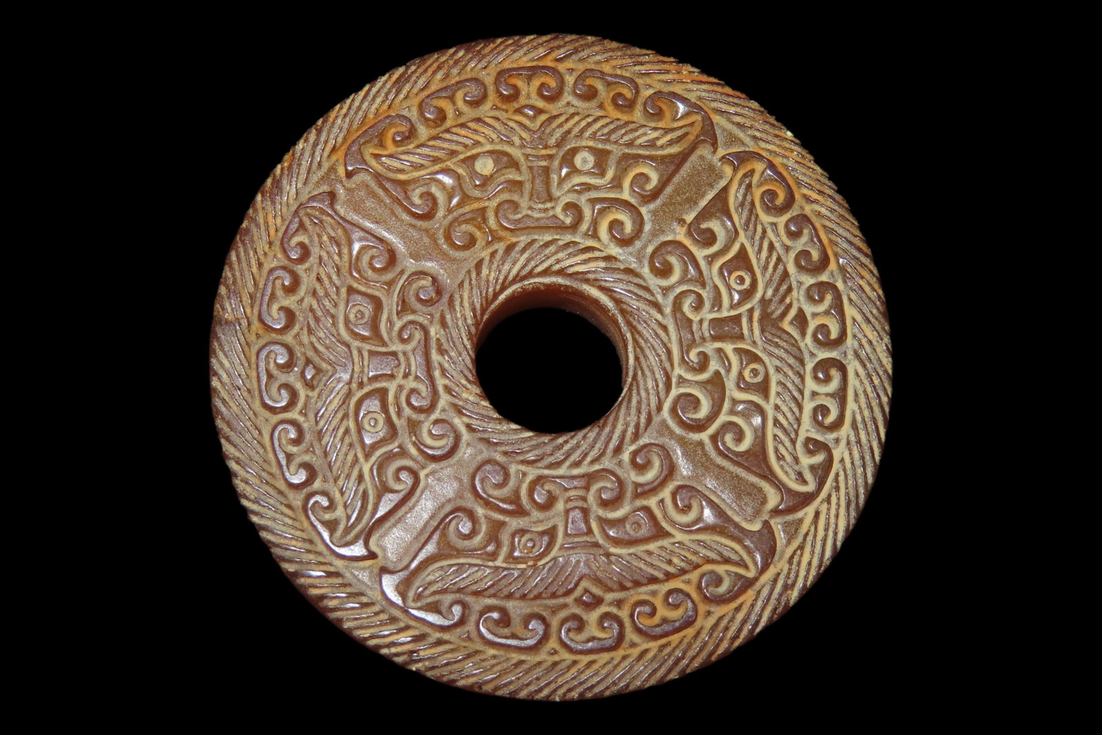 Nice Antique Chinese Hongshan Culture Jade Effigy Pendant, Hand Made Example.: Nice Antique Chinese Hongshan Culture Jade Effigy Pendant, Hand Made Example.