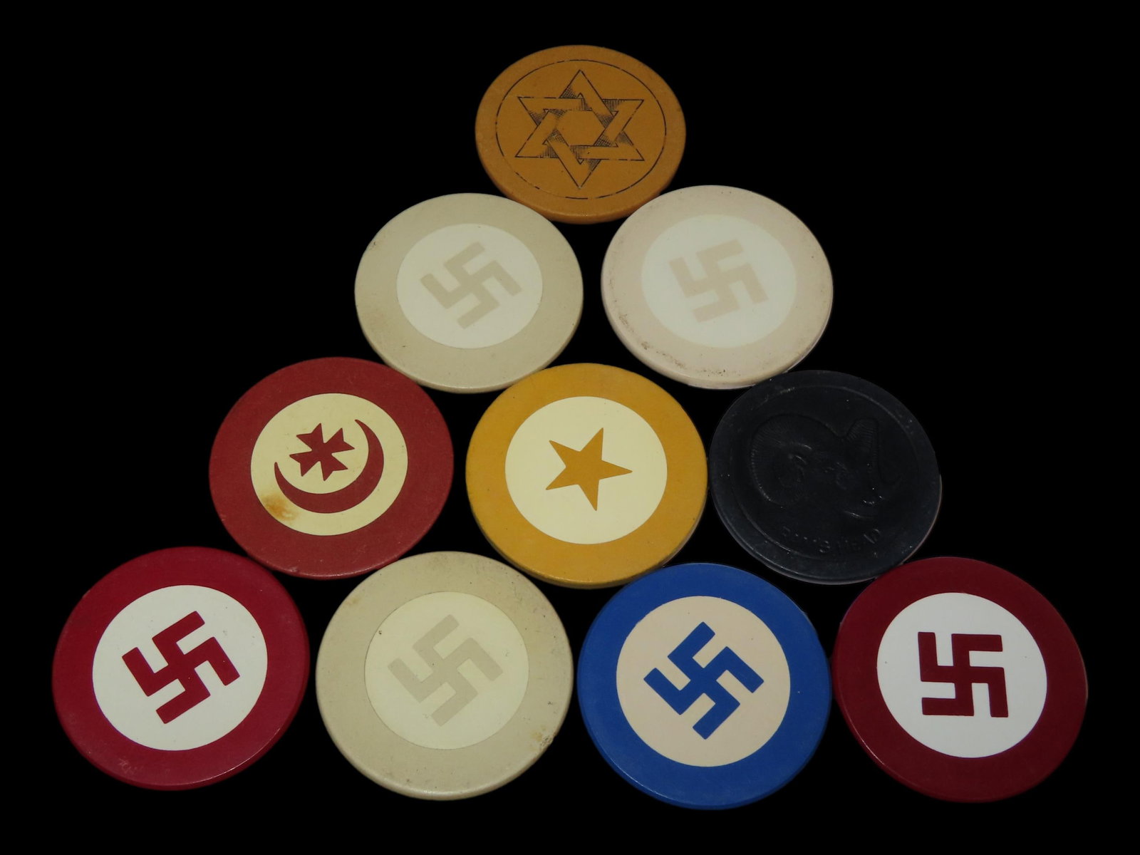 Lot of Vintage Wild West Poker Chips, Old Western Saloon Gambling Chips. (1 of 2)
