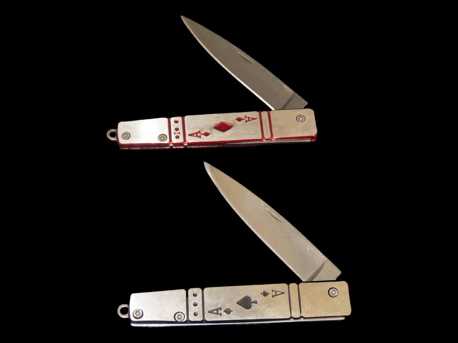 Pair of Poker Player Pocket Knives, Ace of Spades / Diamonds, Single Blade Folding Knife, Un-Used (1 of 4)
