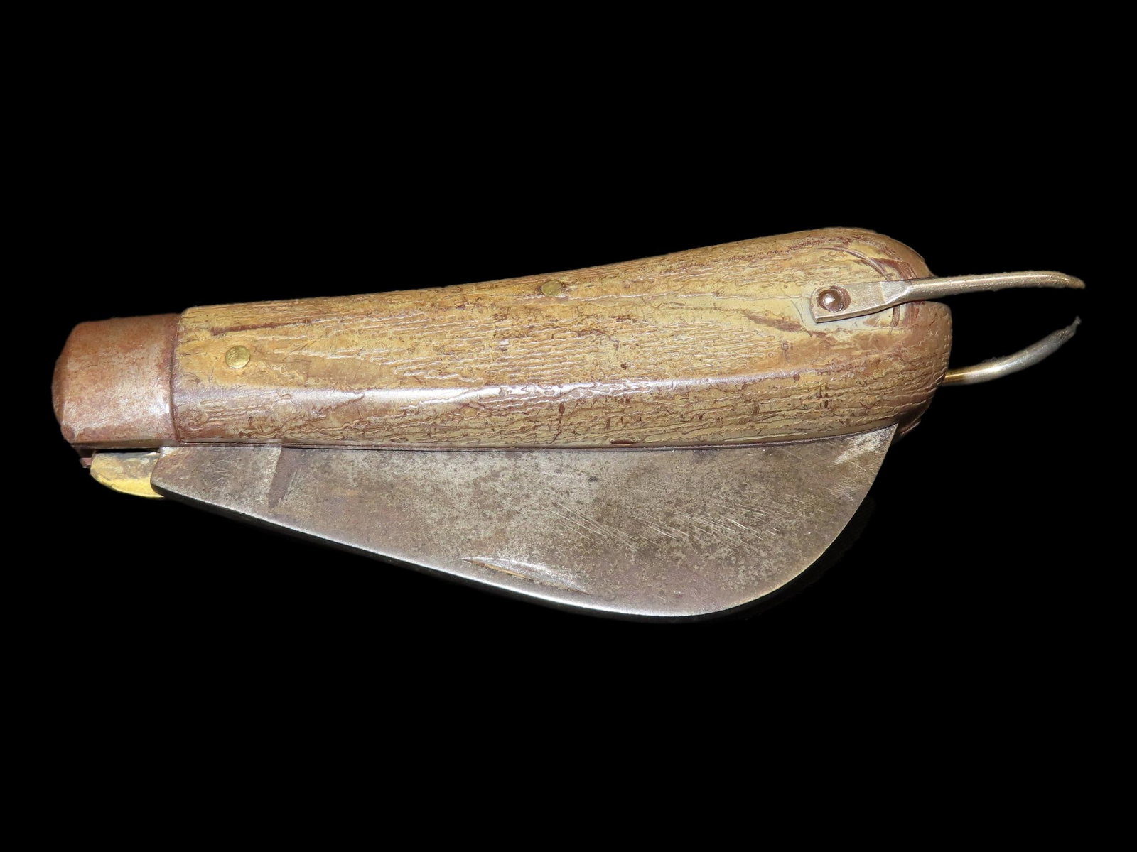 Vintage old Hooked Bill Pocket Knife. Klein & Sons, Chicago. (1 of 5)