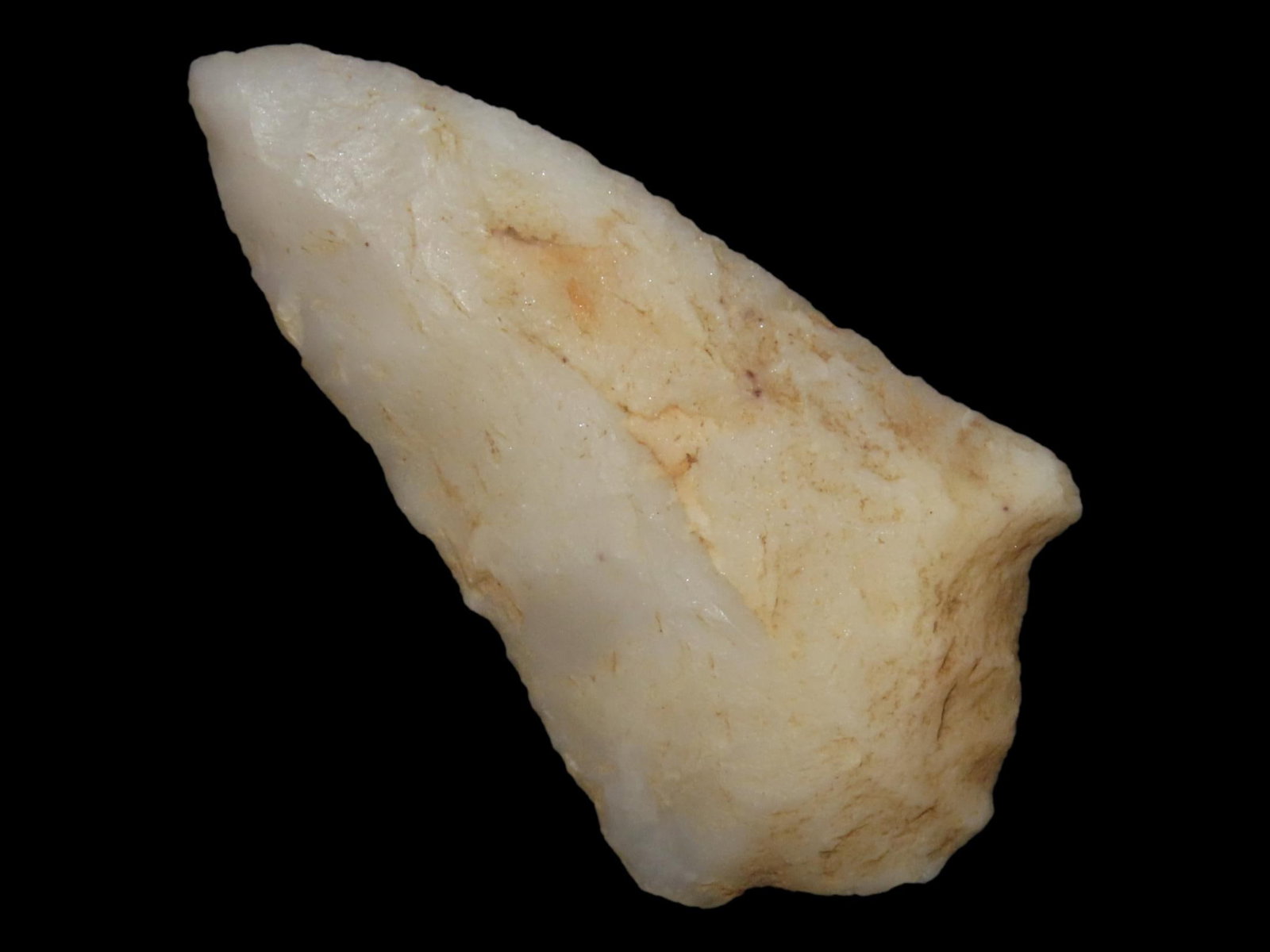 Amazing 2 1/4" Translucent Quartz Eva found in Tennessee. Indian Arrowehad, Artifact. (1 of 5)