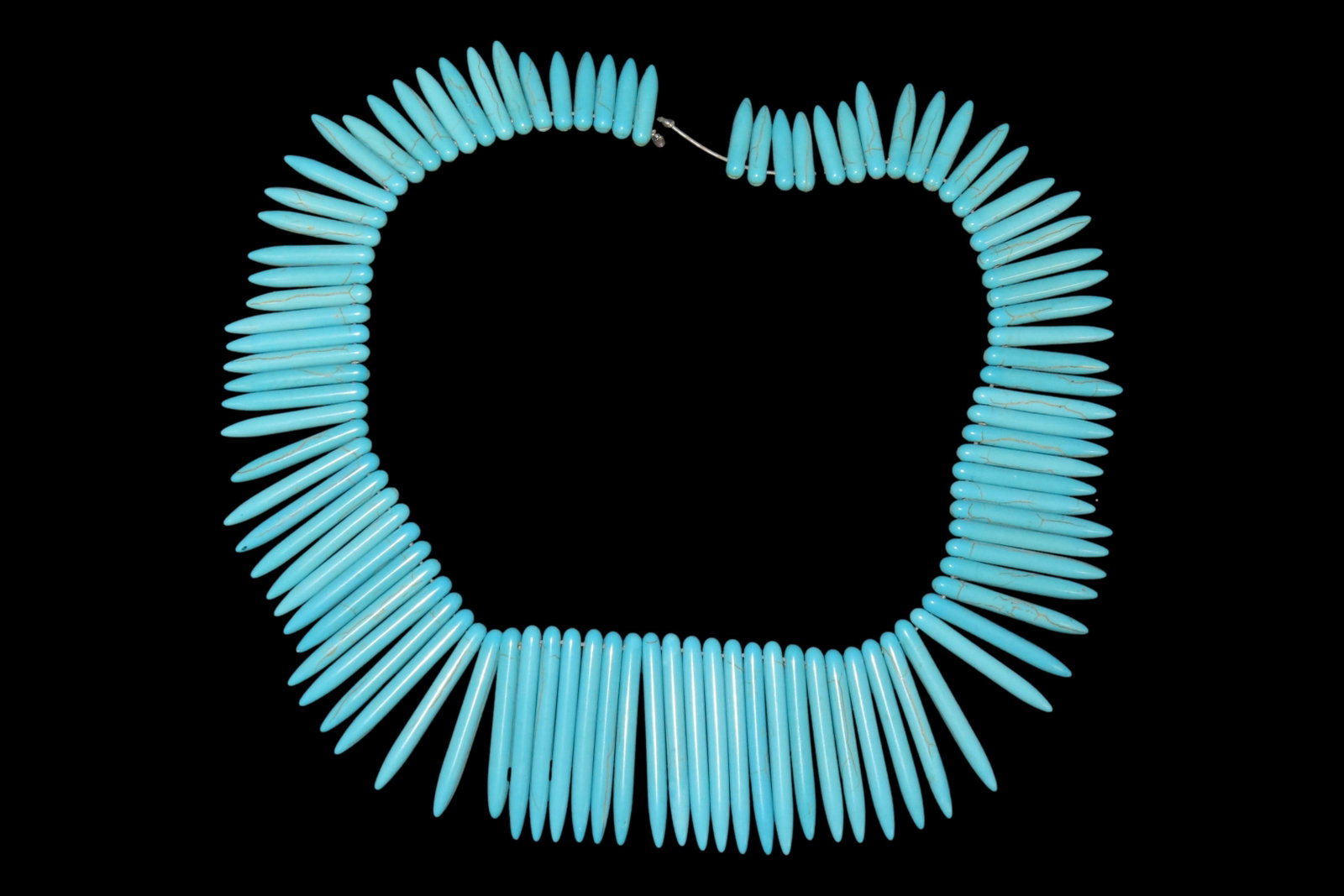 Vintage 18" Strand of Chinese Graduated Turquoise Beads / Pendants. 70-80 Pieces, very colorful, all: Vintage 18" Strand of Chinese Graduated Turquoise Beads / Pendants. 70-80 Pieces, very colorful, all fully polished and drilled.