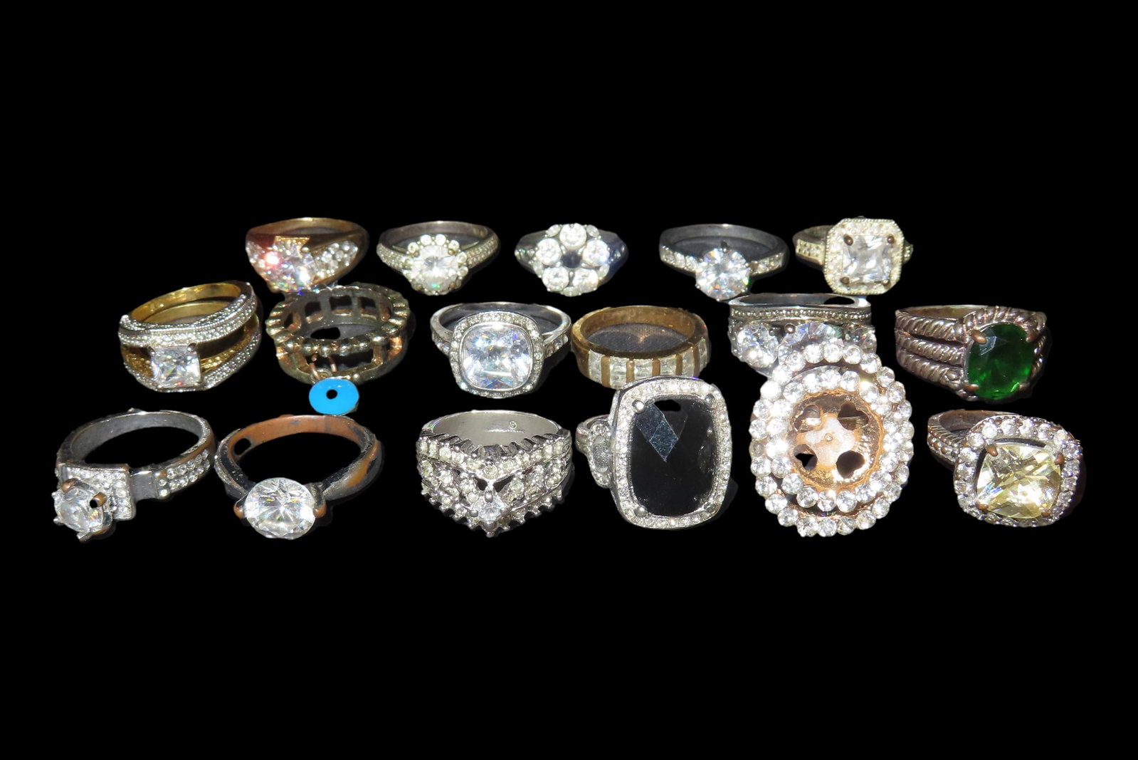 Lot of Costume Jewelry (1 of 7)