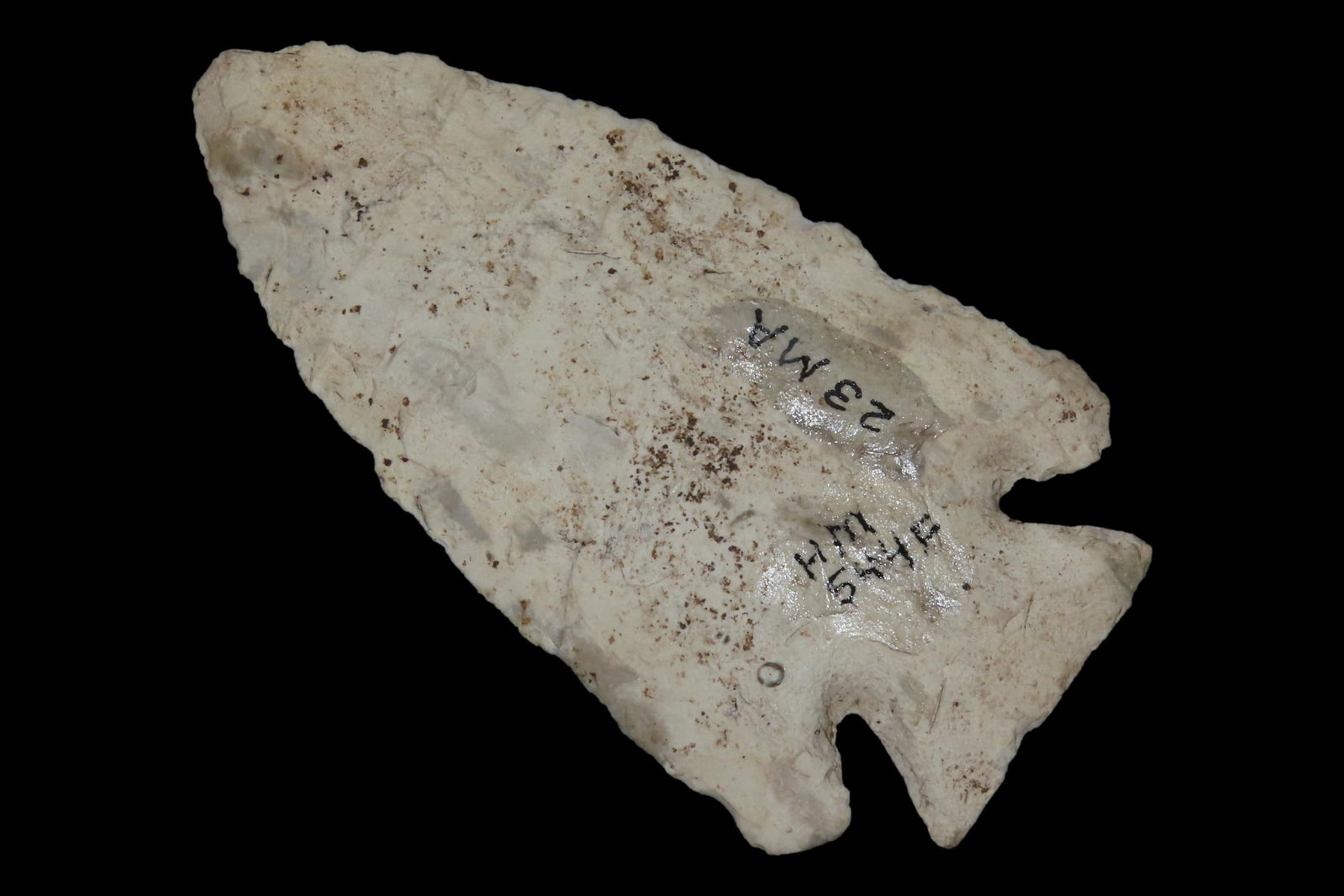 3 7/8" Corner Notch, Adams Co., Illinois, Ex. Herb Mangold Collection: 3 7/8" Corner Notch, Adams Co., Illinois, Ex. Herb Mangold Collection