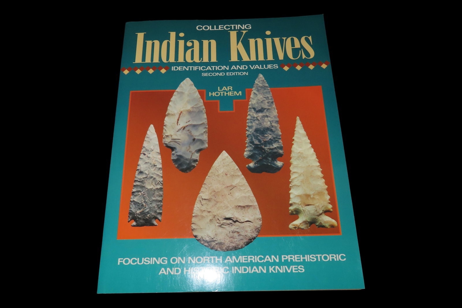 1 7/8" Drill, Adams Co., Illinois, Indian Knives: Identification and Values, Second Edition by Lar (1 of 6)