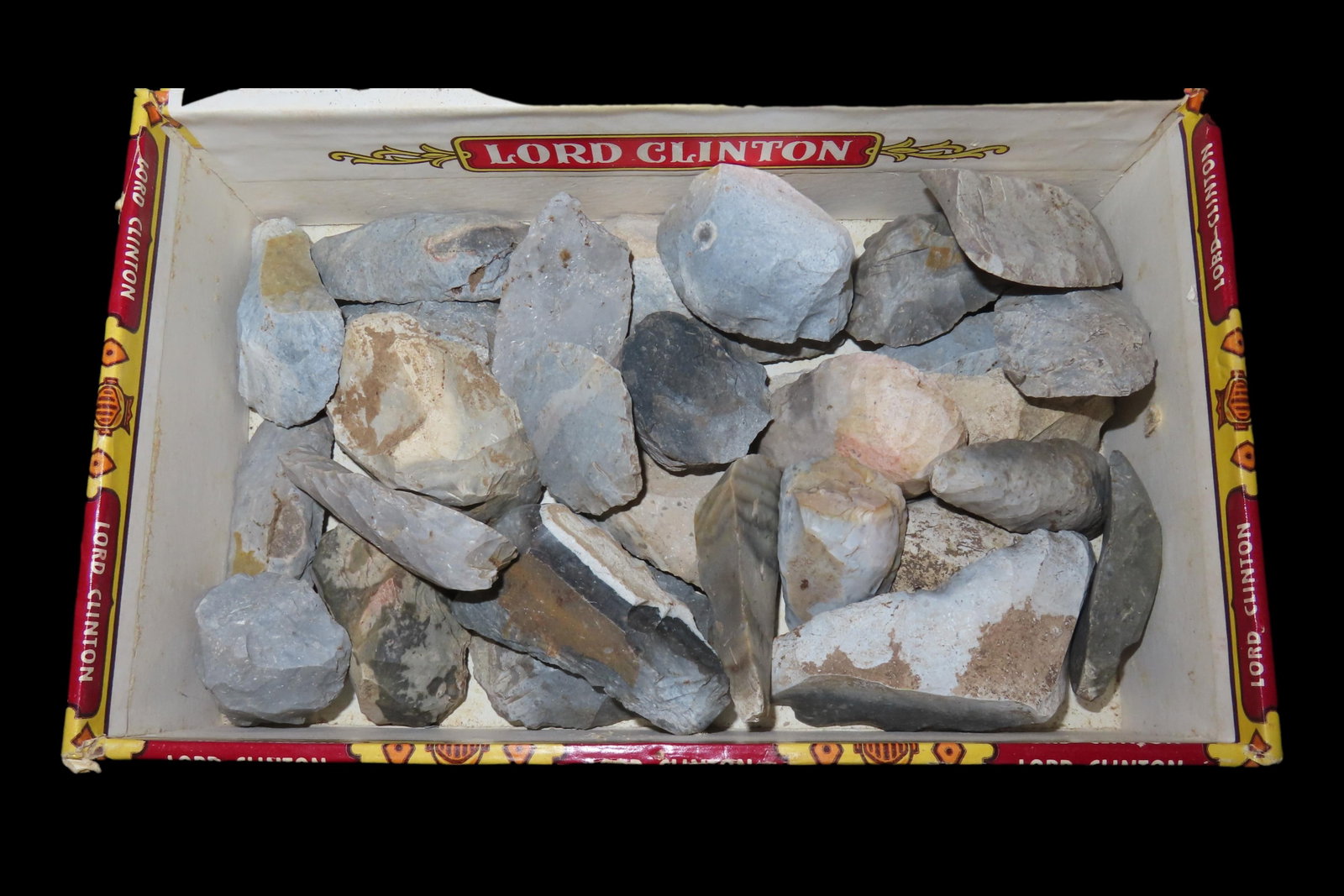 Box of Thumb Scrapers and Scrapers from Site in Kansas (1 of 8)