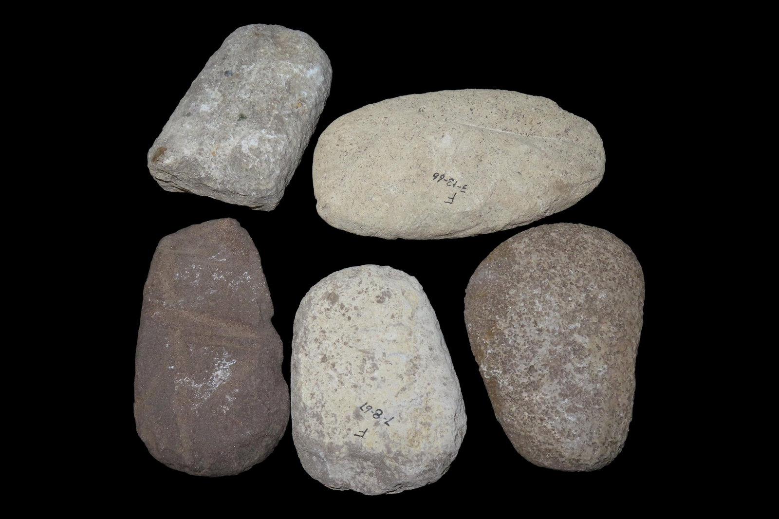 Lot of Manos and Hardstone Tools (1 of 8)