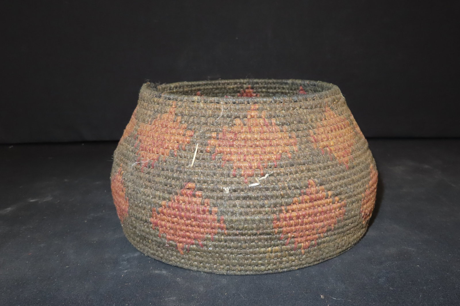 7 1/4" x 4" Native Basket - 2