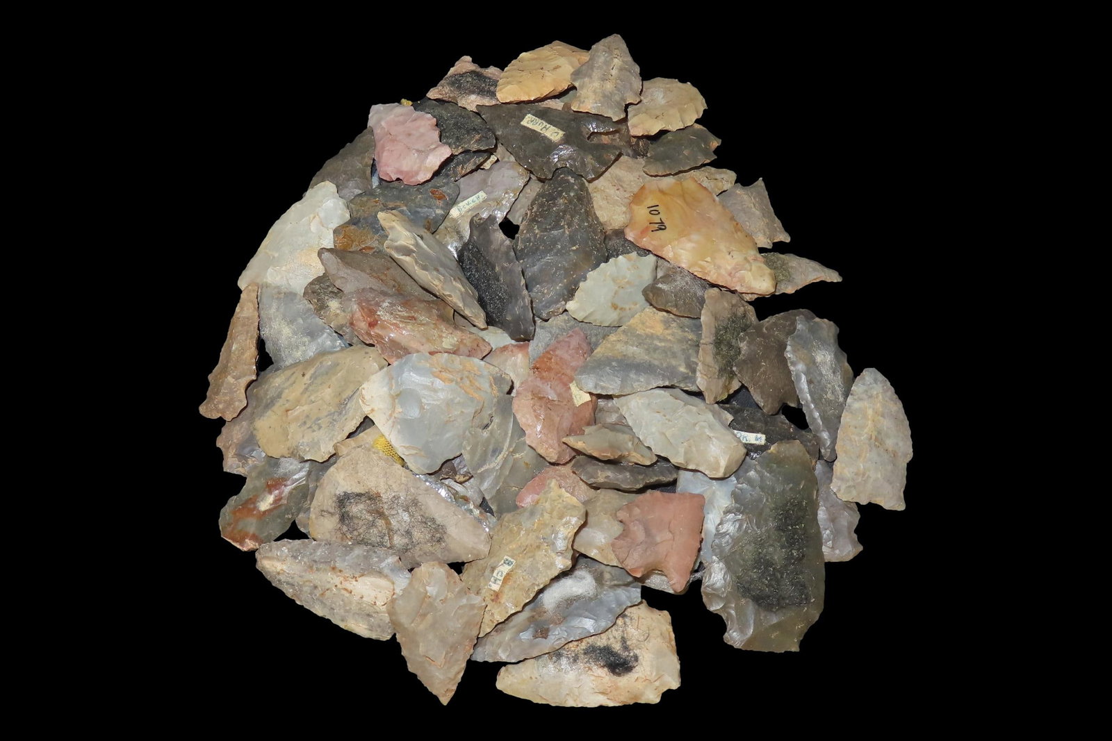 Lot of Miscellaneous Woodland and Archaic Arrowheads, Tennessee (1 of 5)