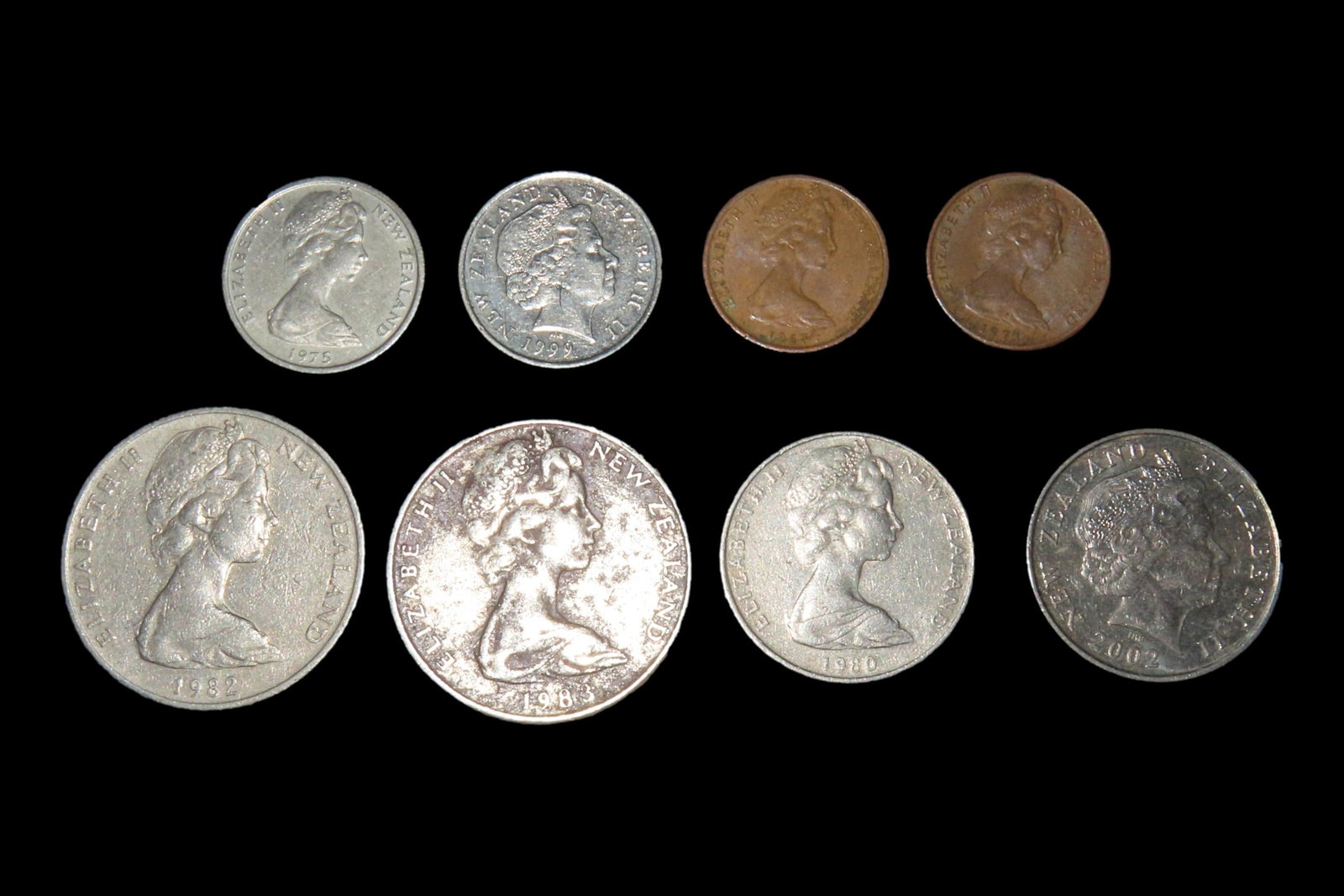 Lot of 7 Coins, New Zealand: Lot of 7 Coins, New Zealand