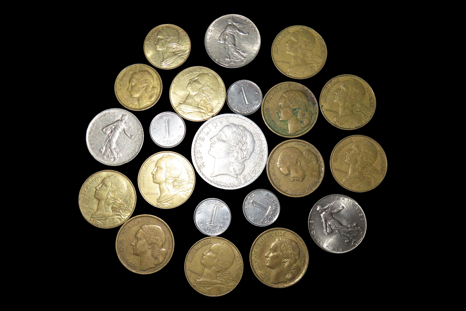 Lot of 21 Coins, France (1 of 6)