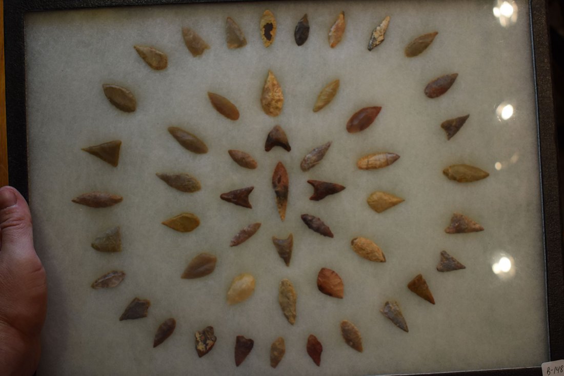 12  1/2" X 16" FRAME OF 50 AFRICAN NEOLITHIC ARROWHEADS (1 of 5)